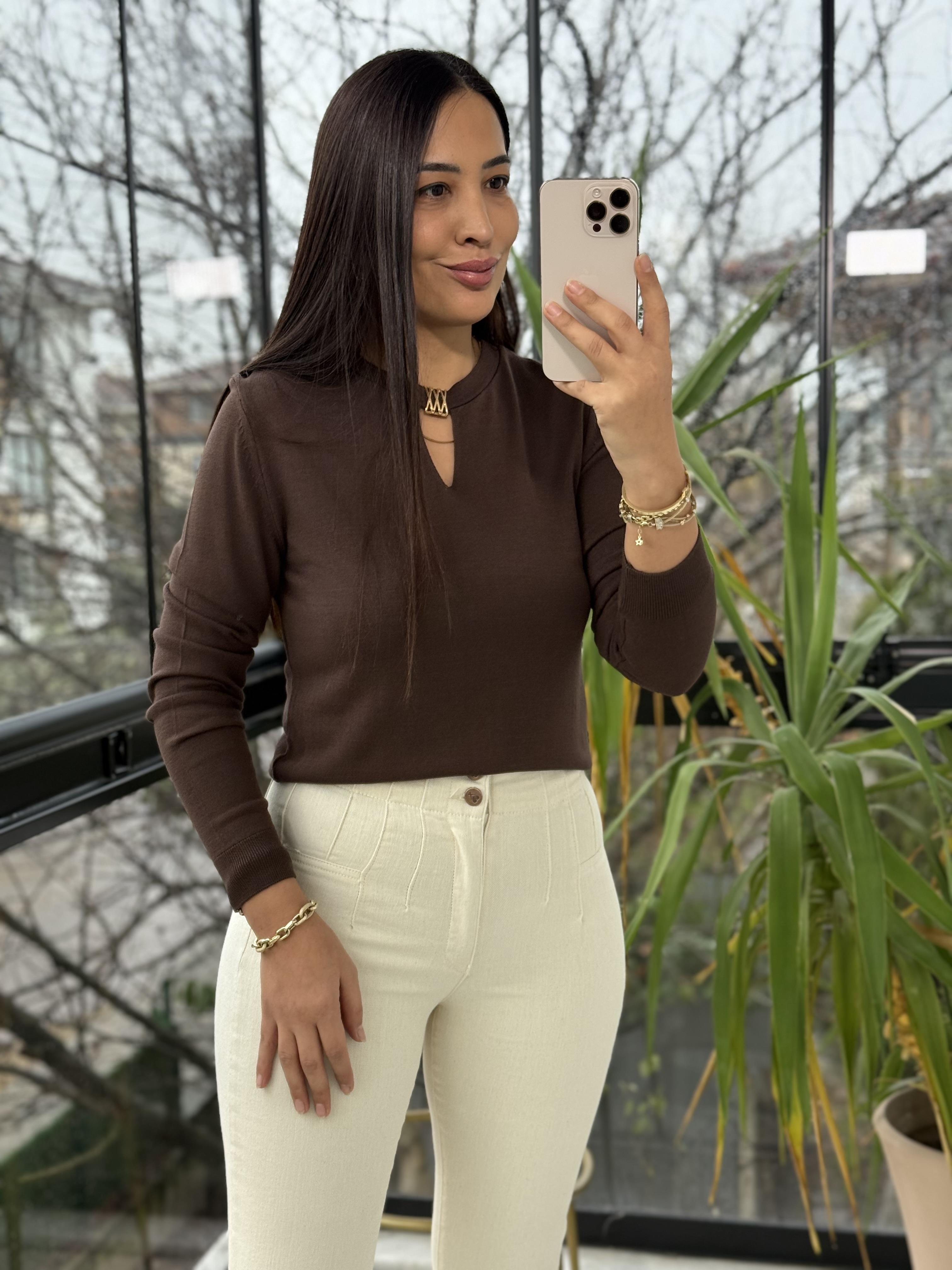 Pencere Detay Gold Tokalı Merserize Kahve