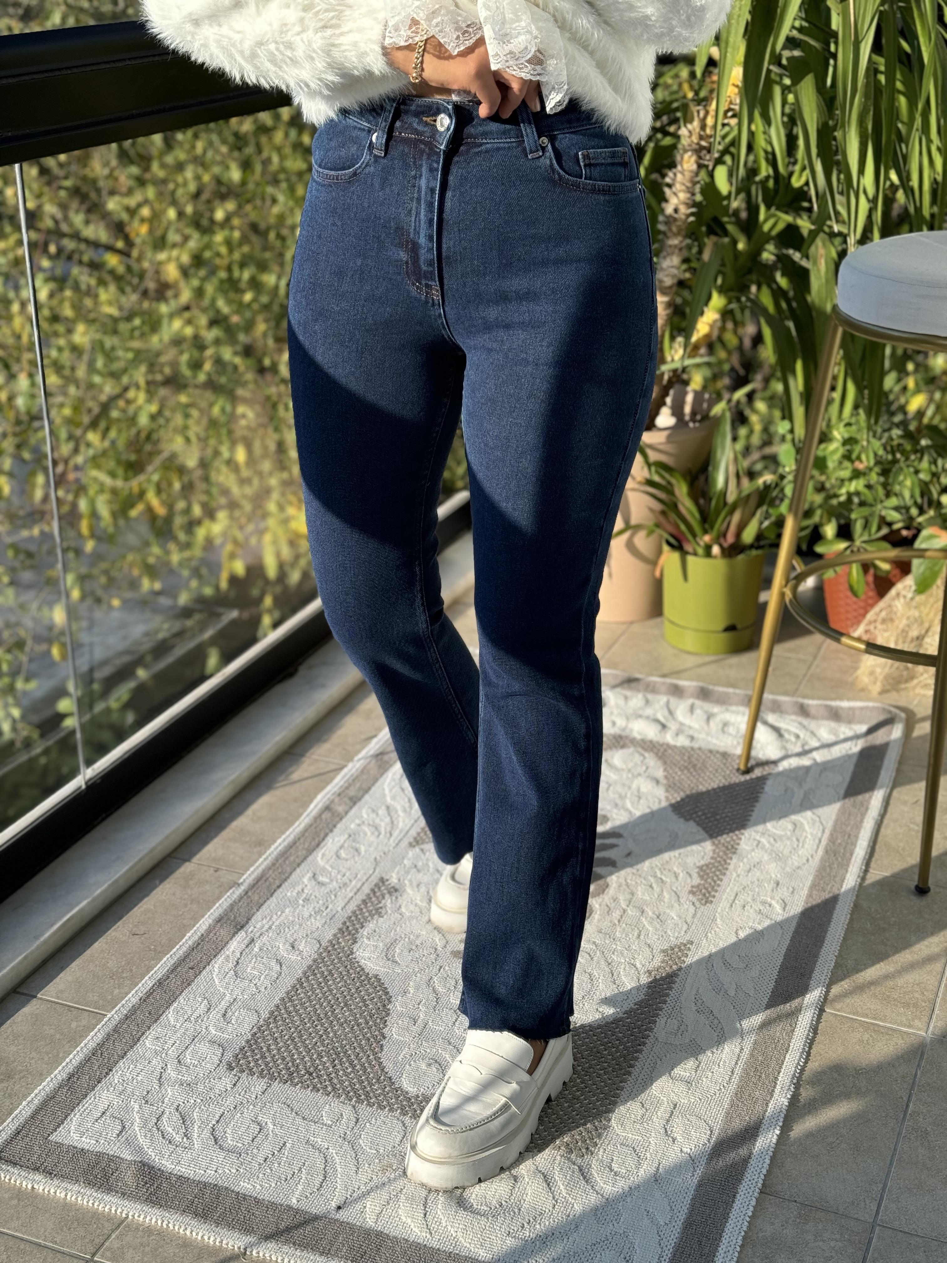 Flare İspanyol Dikişsiz Paça Mom Fit Jean Lacivert