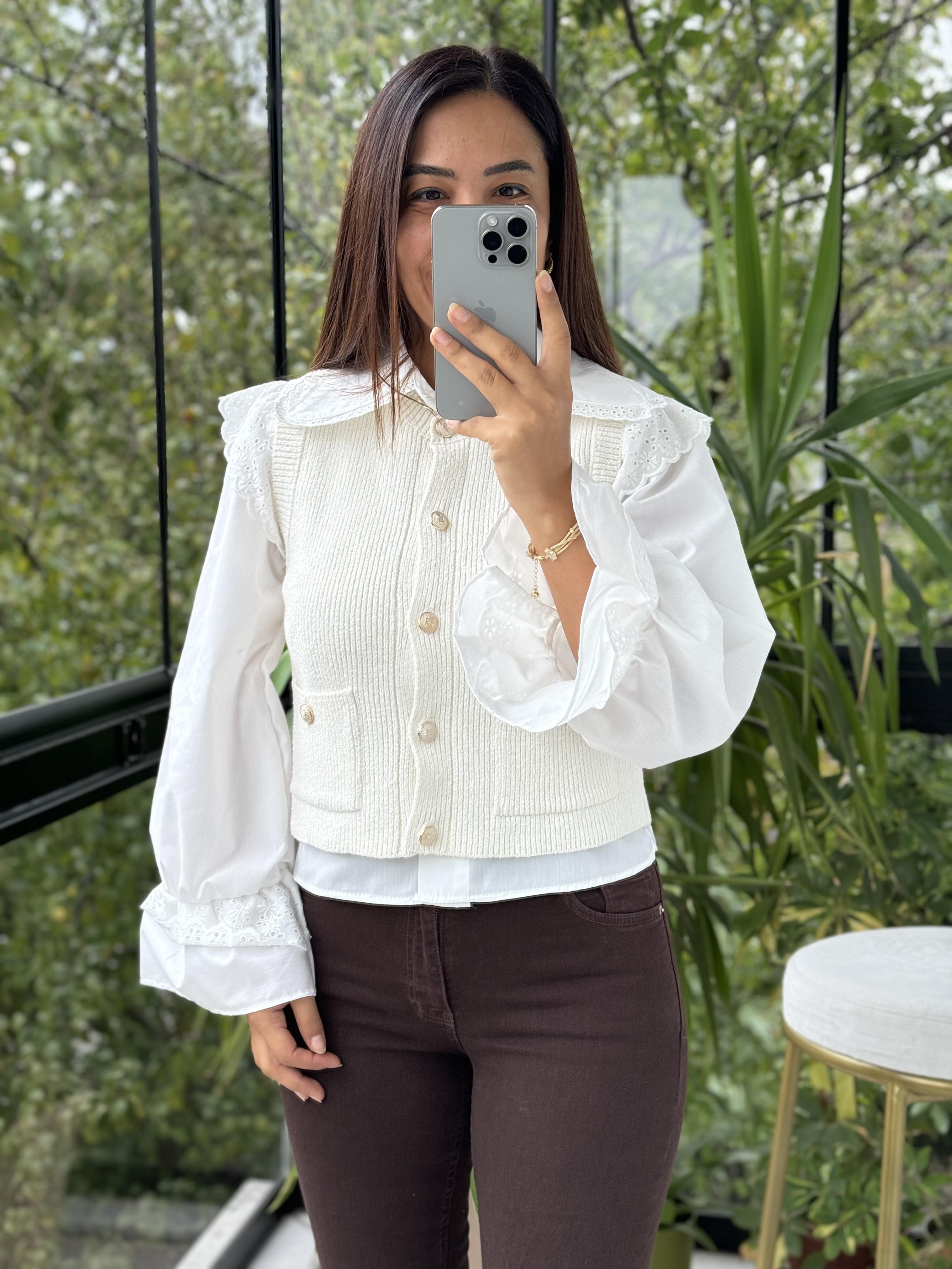 Gold Düğmeli Yelek Ekru