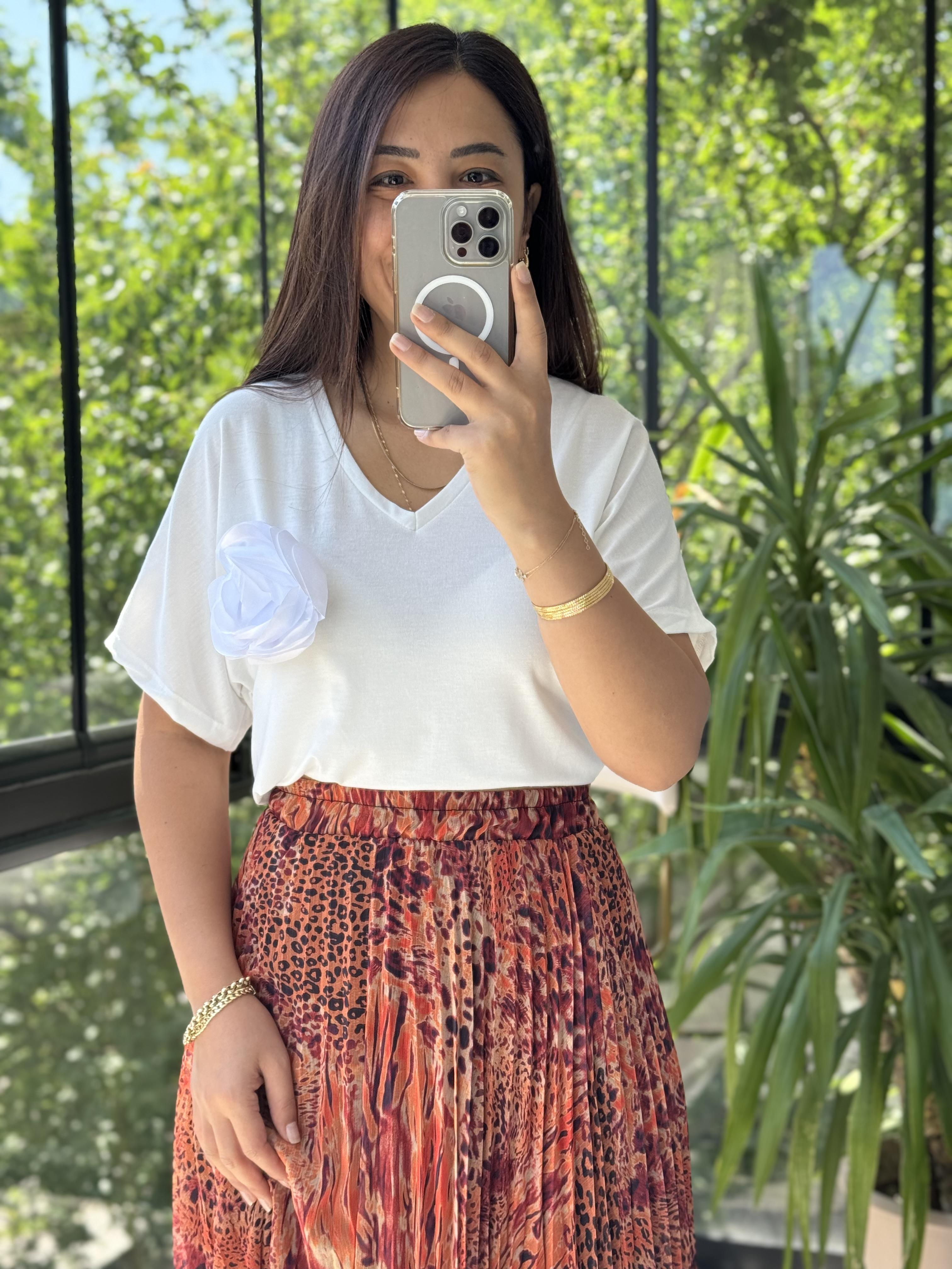 Güllü Tişört Ekru