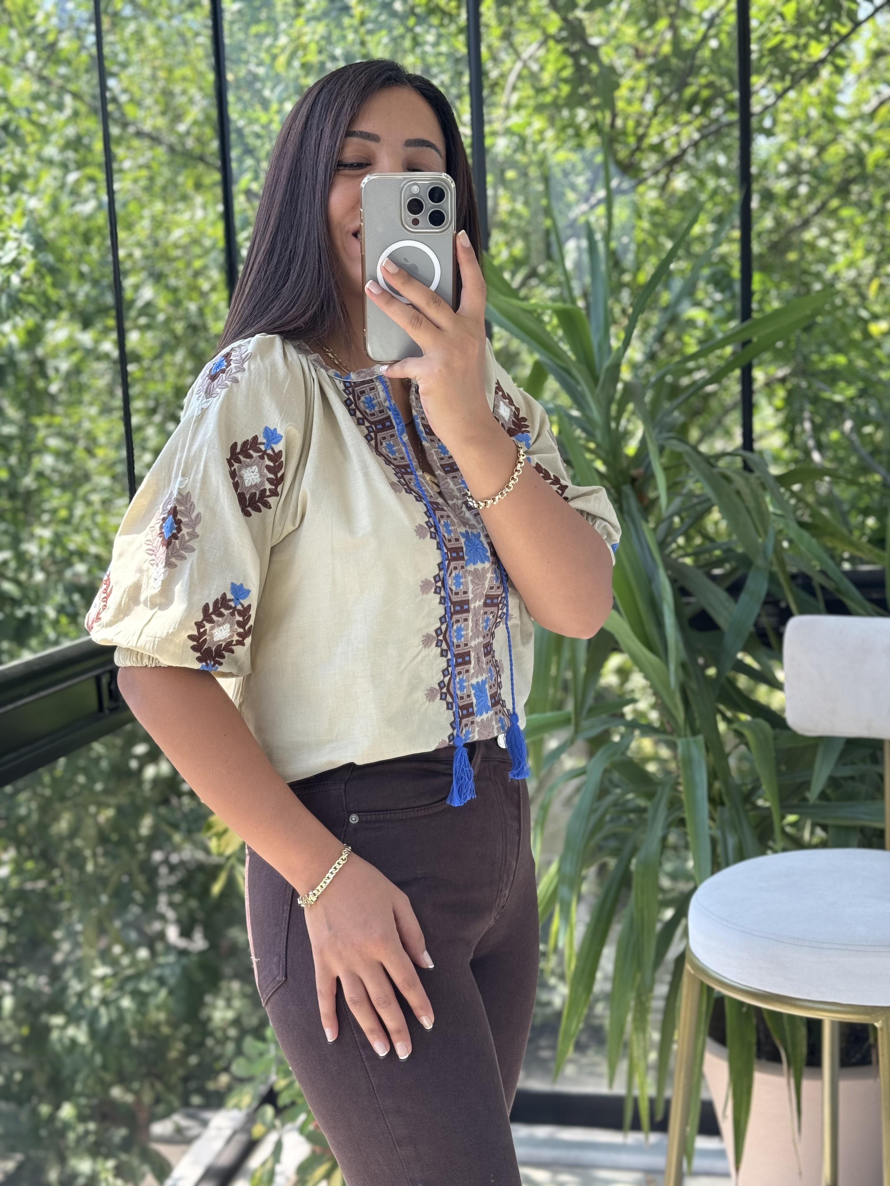 İşlemeli Nakışlı Gömlek Mavi Püsküllü