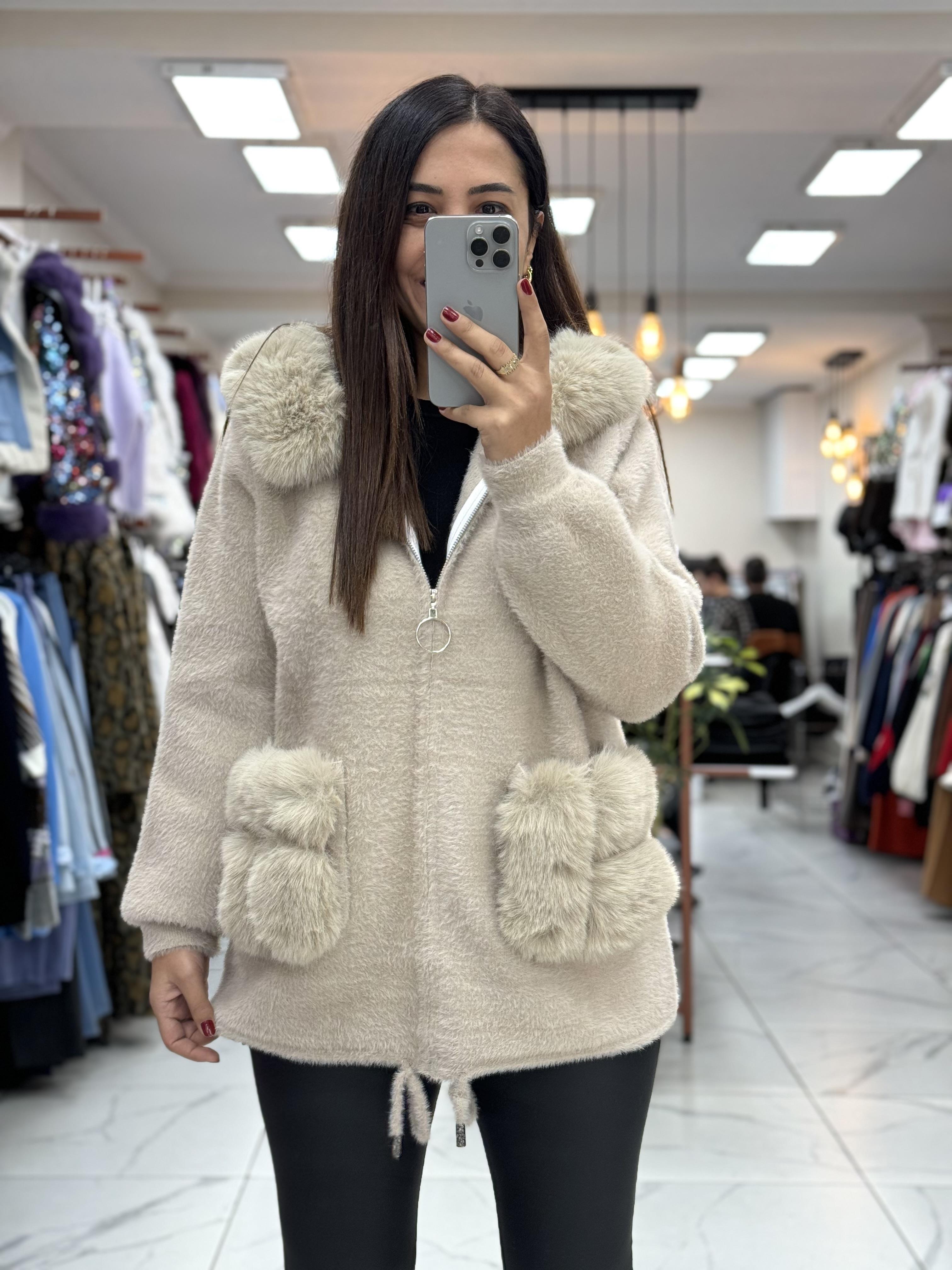 İthal Angora Hırka Bej