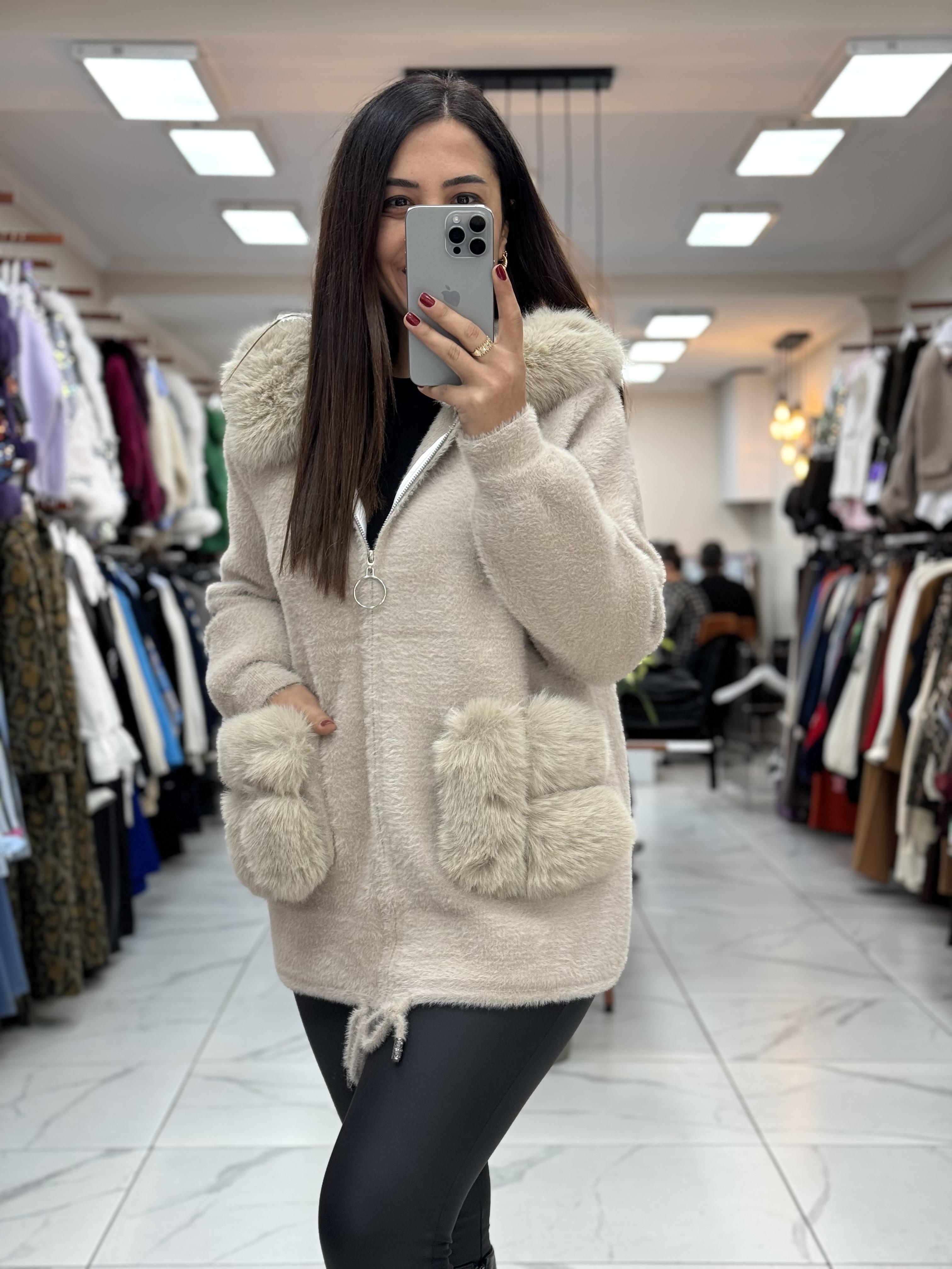 İthal Angora Hırka Bej