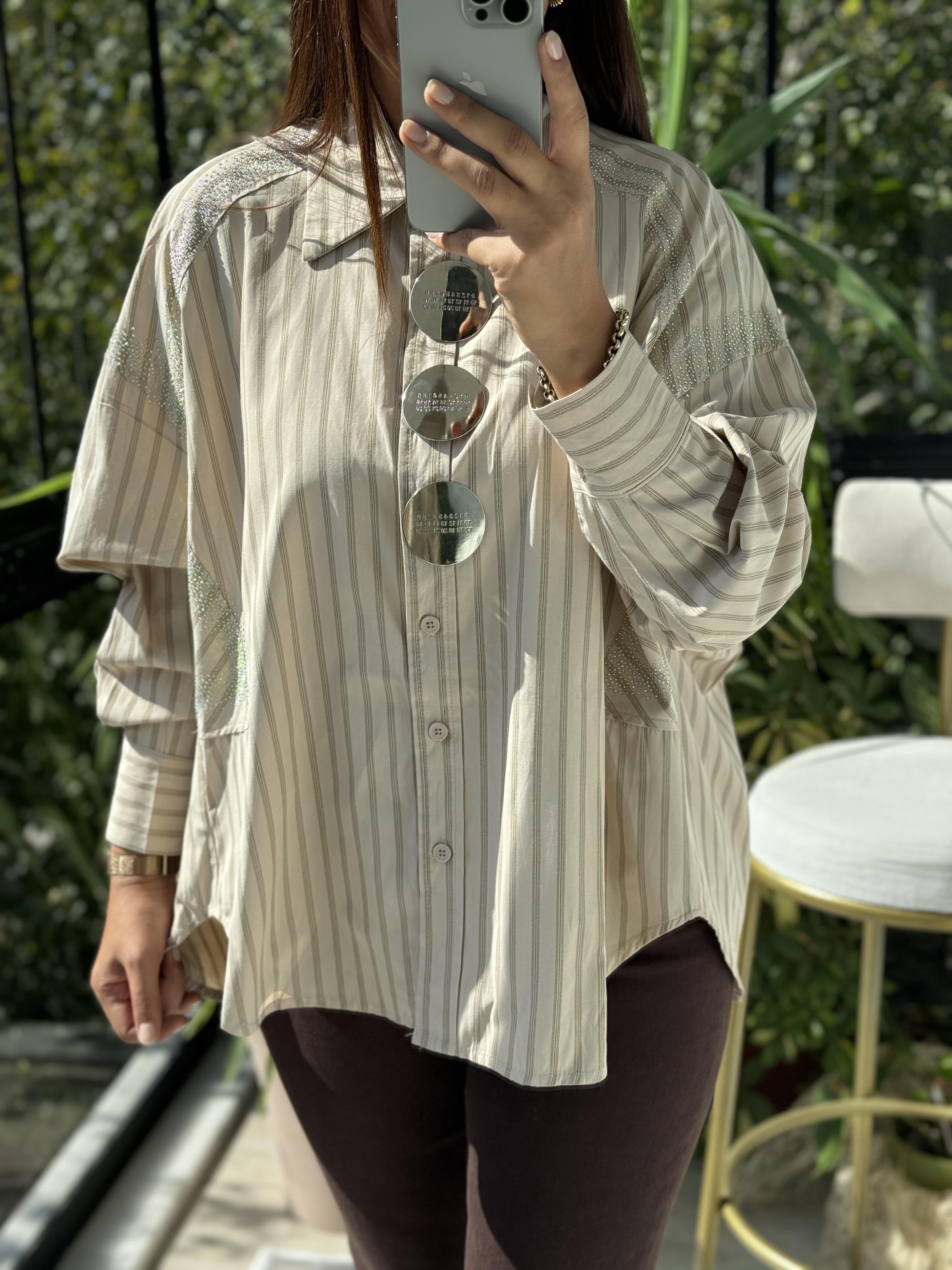 İthal Çizgili Broşlu Gömlek Bej