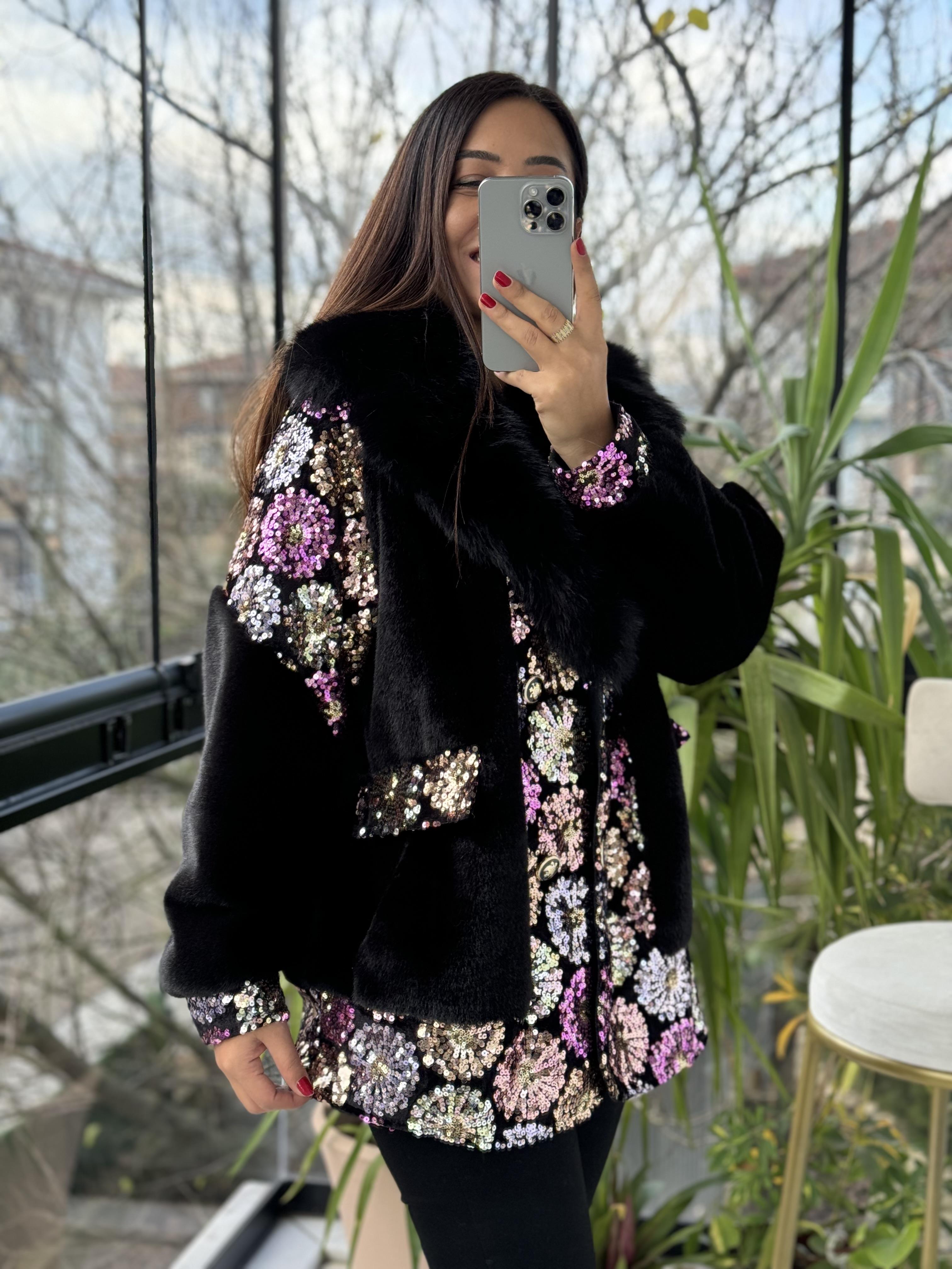 İthal Kürklü Renkli Çiçek Payetli Siyah