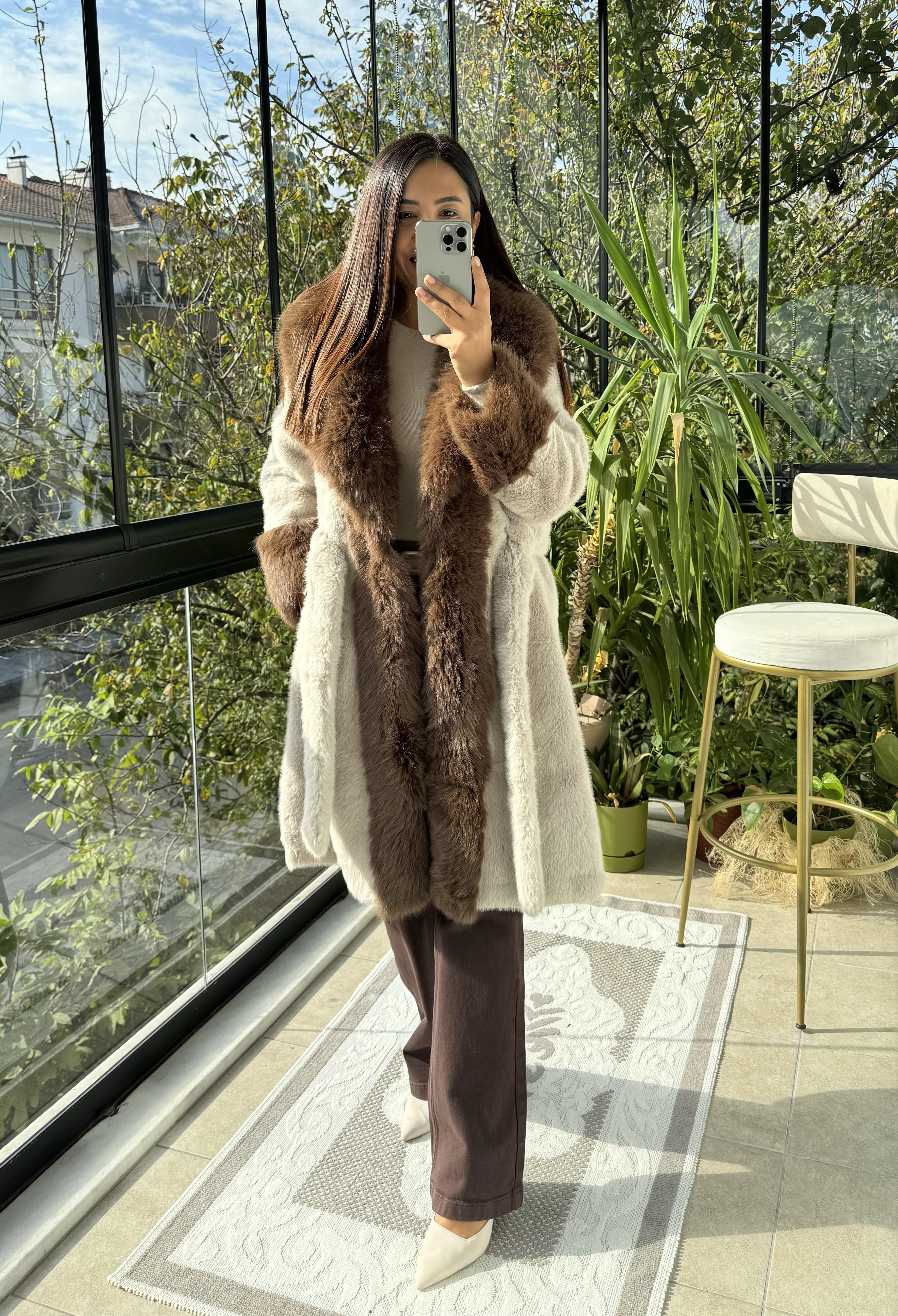 İthal Kuşaklı Palto Bej