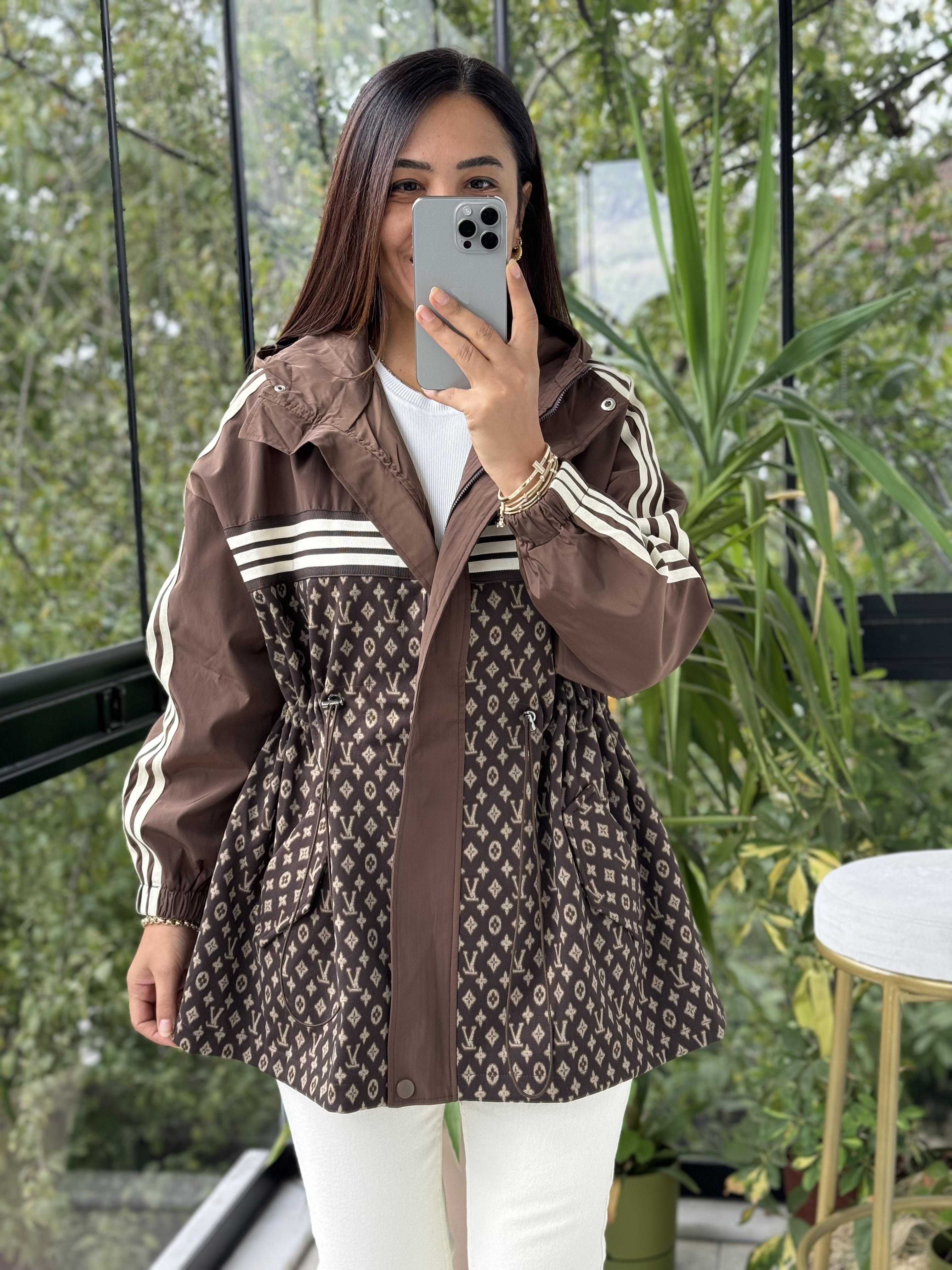 İthal LV Şeritli Yağmurluk Kahve