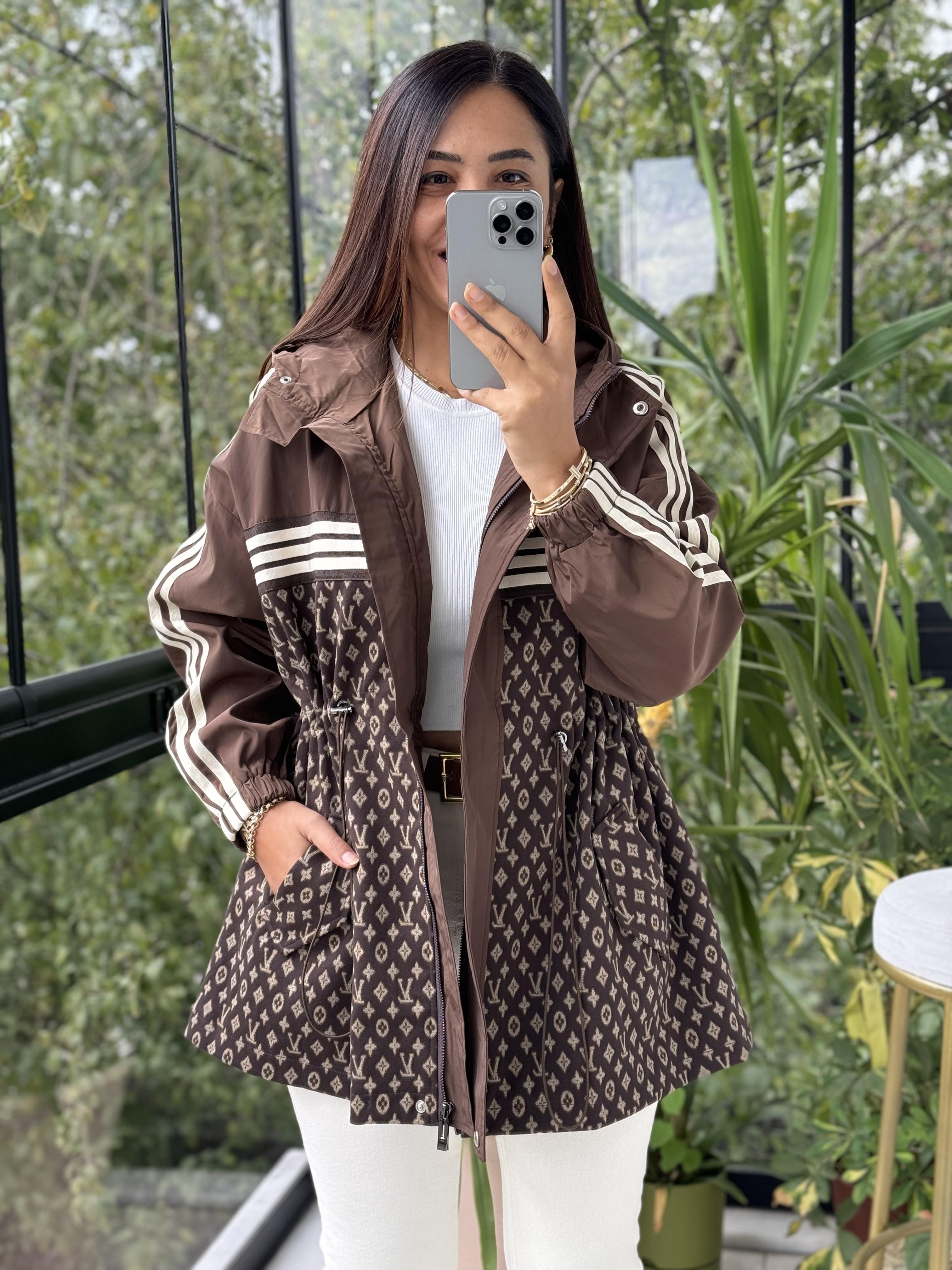 İthal LV Şeritli Yağmurluk Kahve