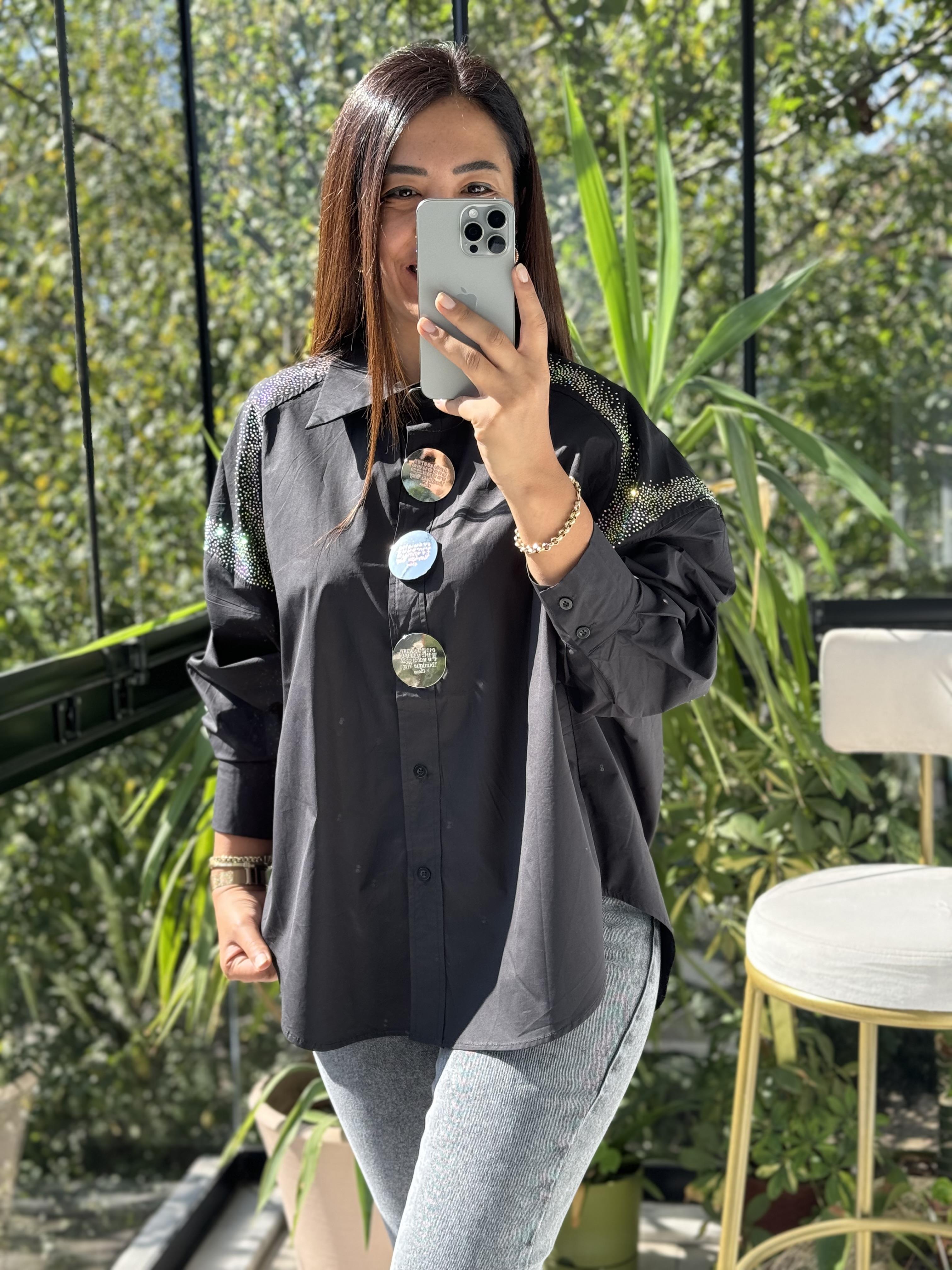 İthal Pullu Broş Detaylı Gömlek Siyah