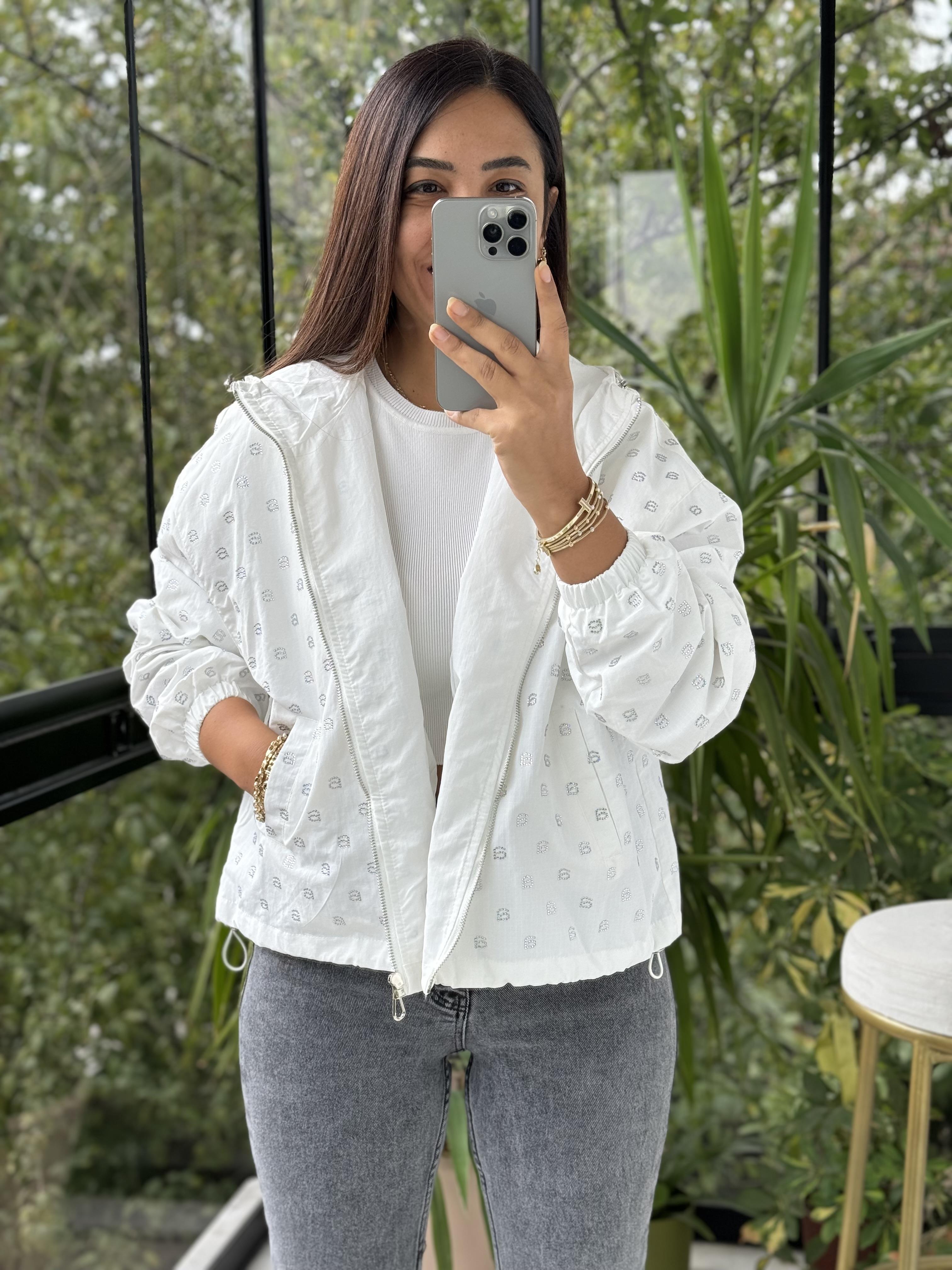 İthal Taşlı Trenç Beyaz