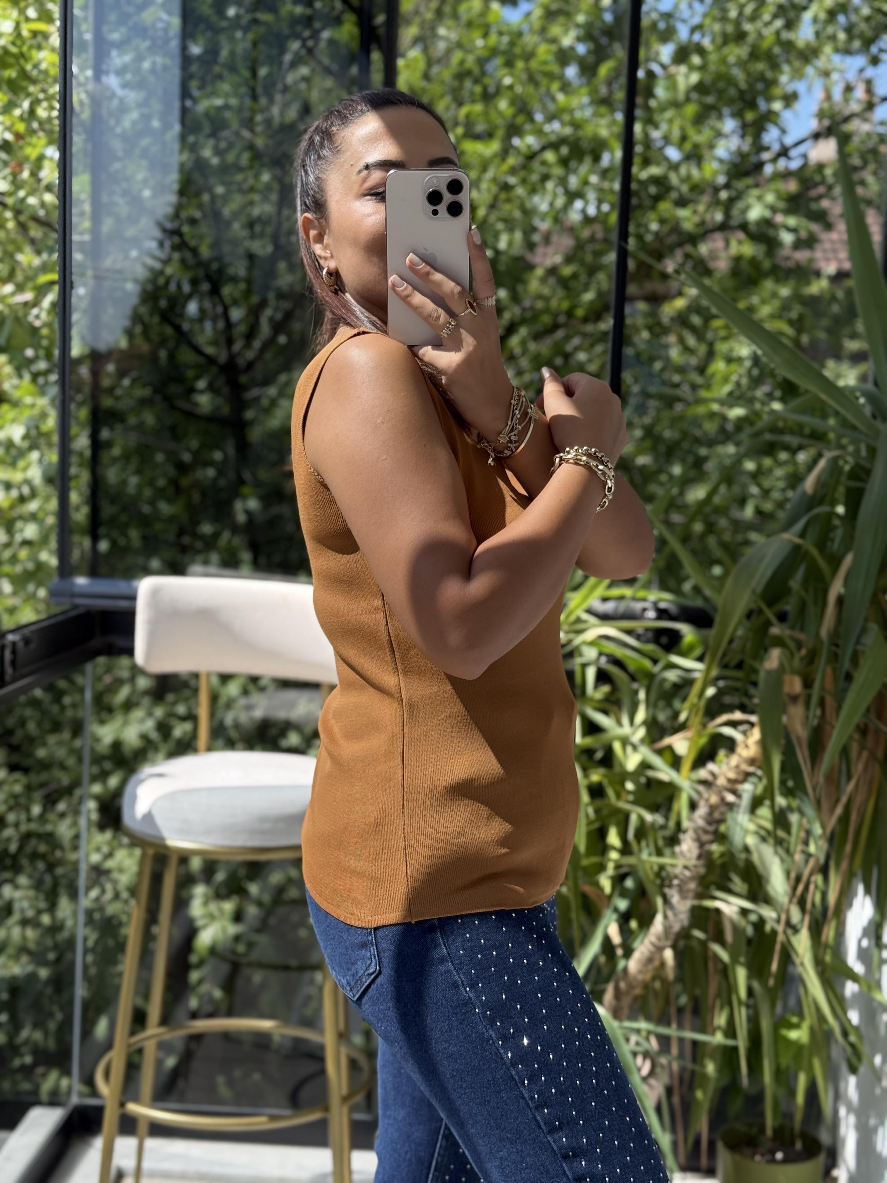 Kare Yaka Atlet Karamel