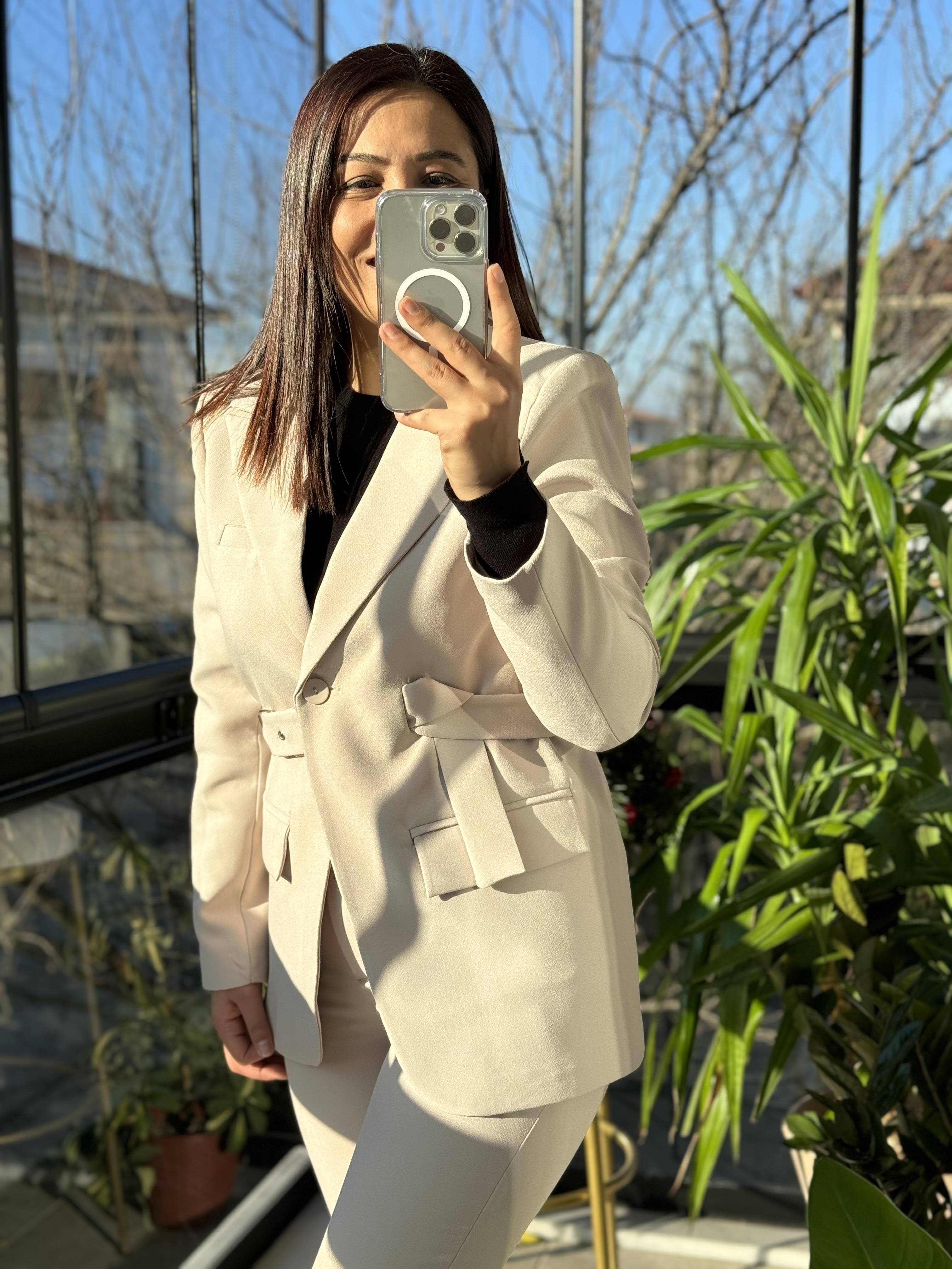 Kemerli Blazer Ceket Taş