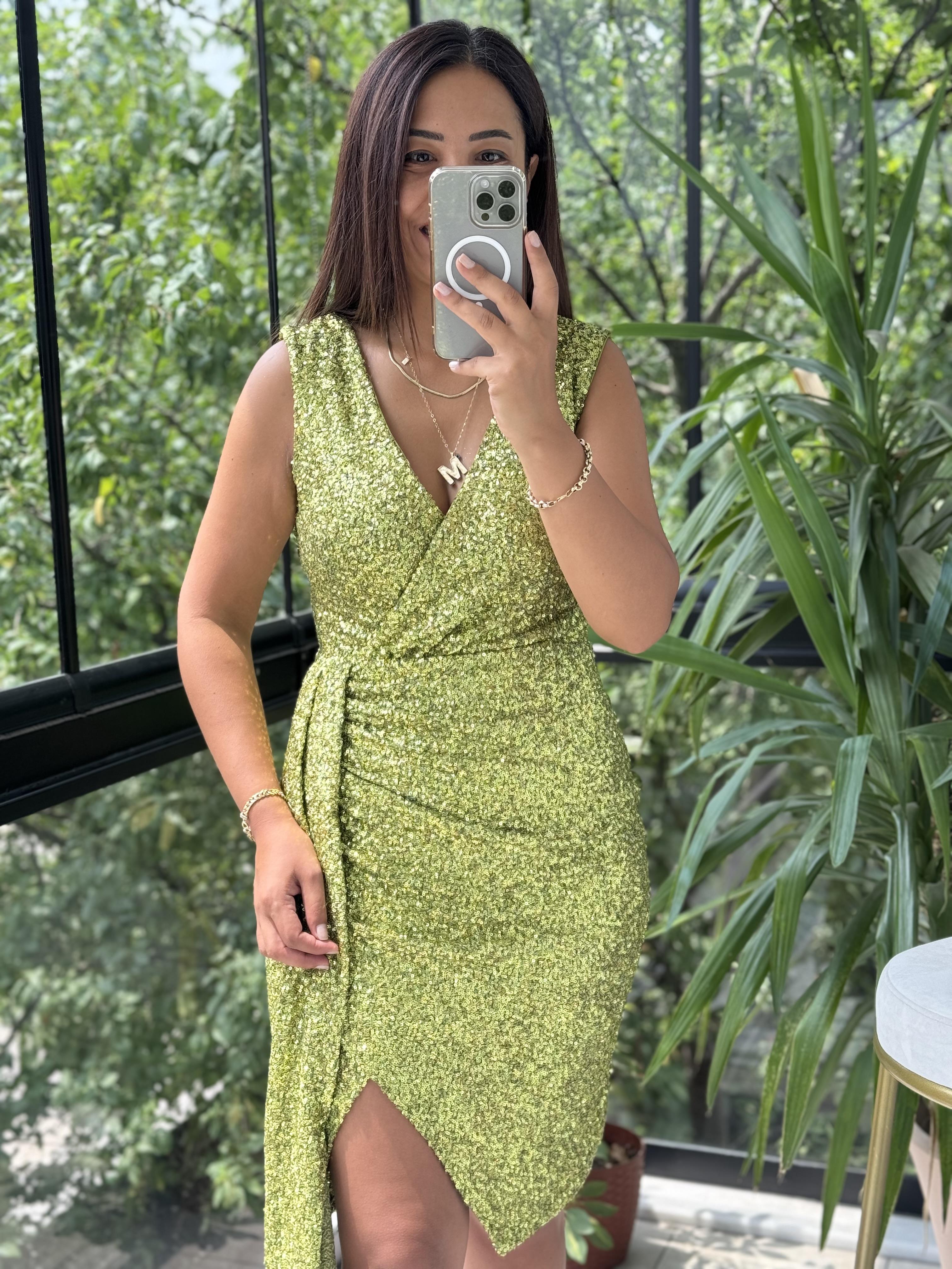 Kolsuz Yırtmaçlı Pul Elbise Yeşil