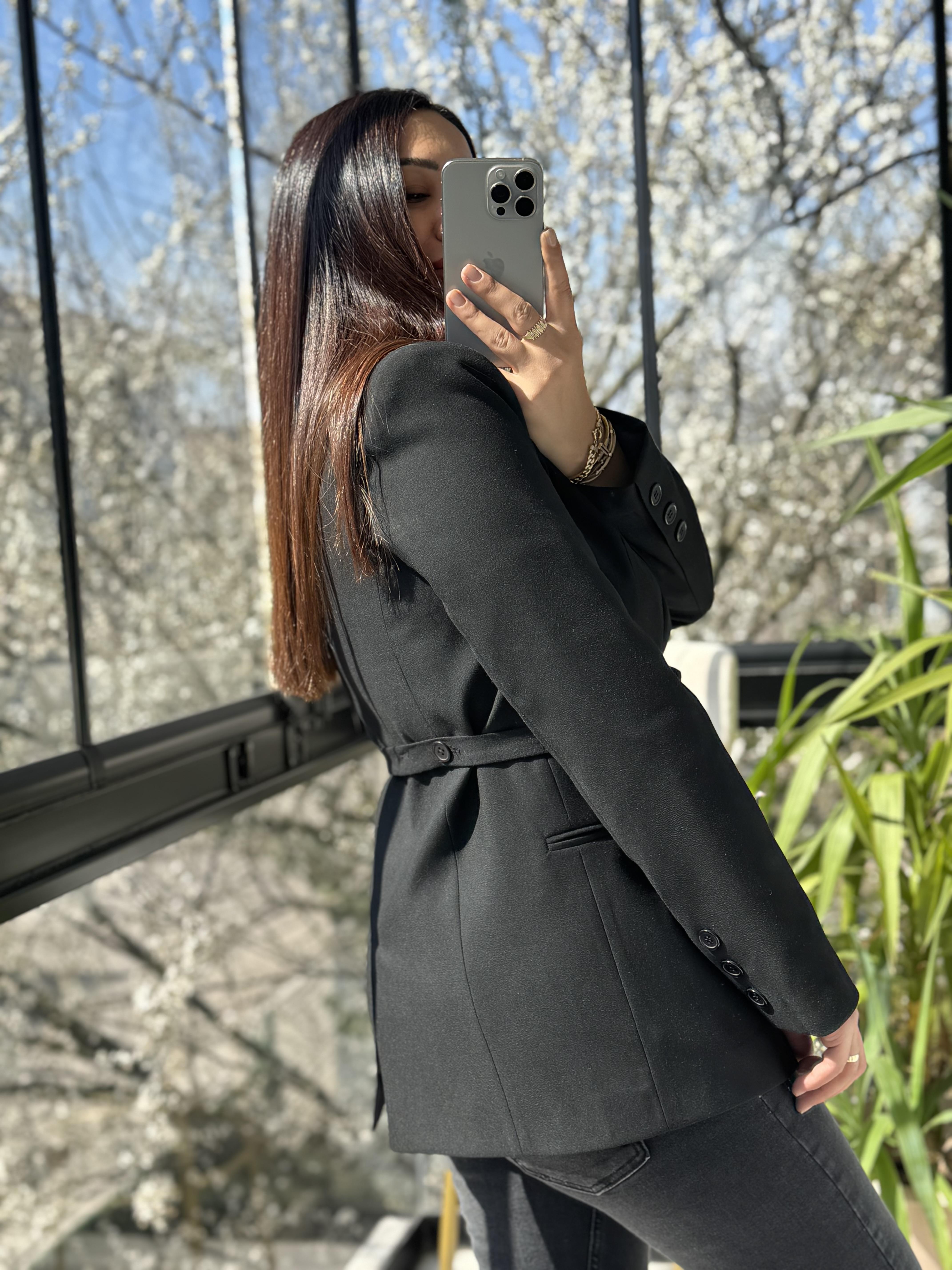 Kuşaklı İki Düğme Blazer Ceket Siyah