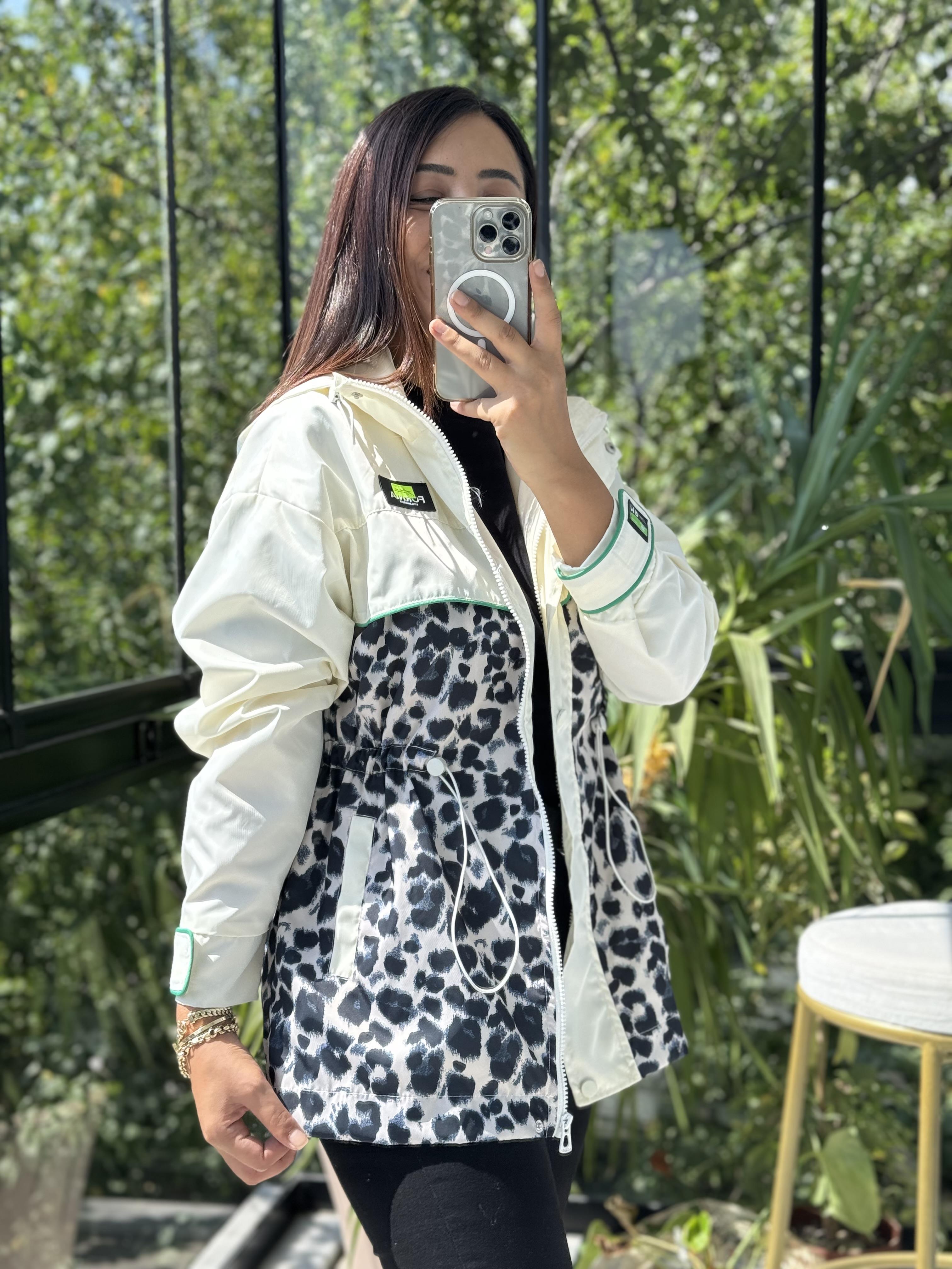 Leopar Yağmurluk Krem