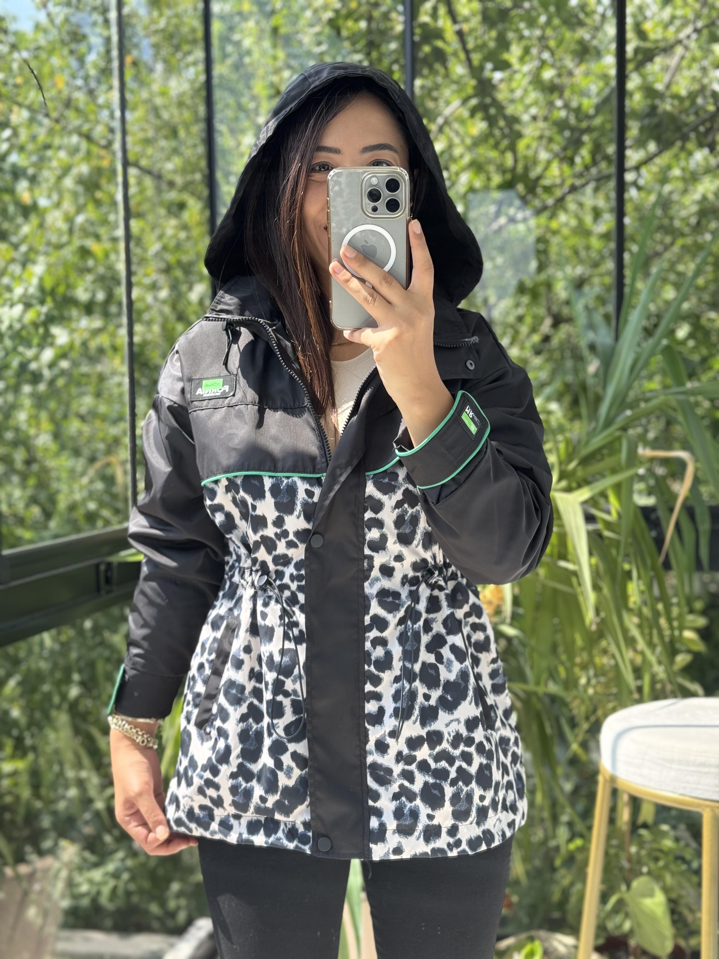 Leopar Yağmurluk Siyah