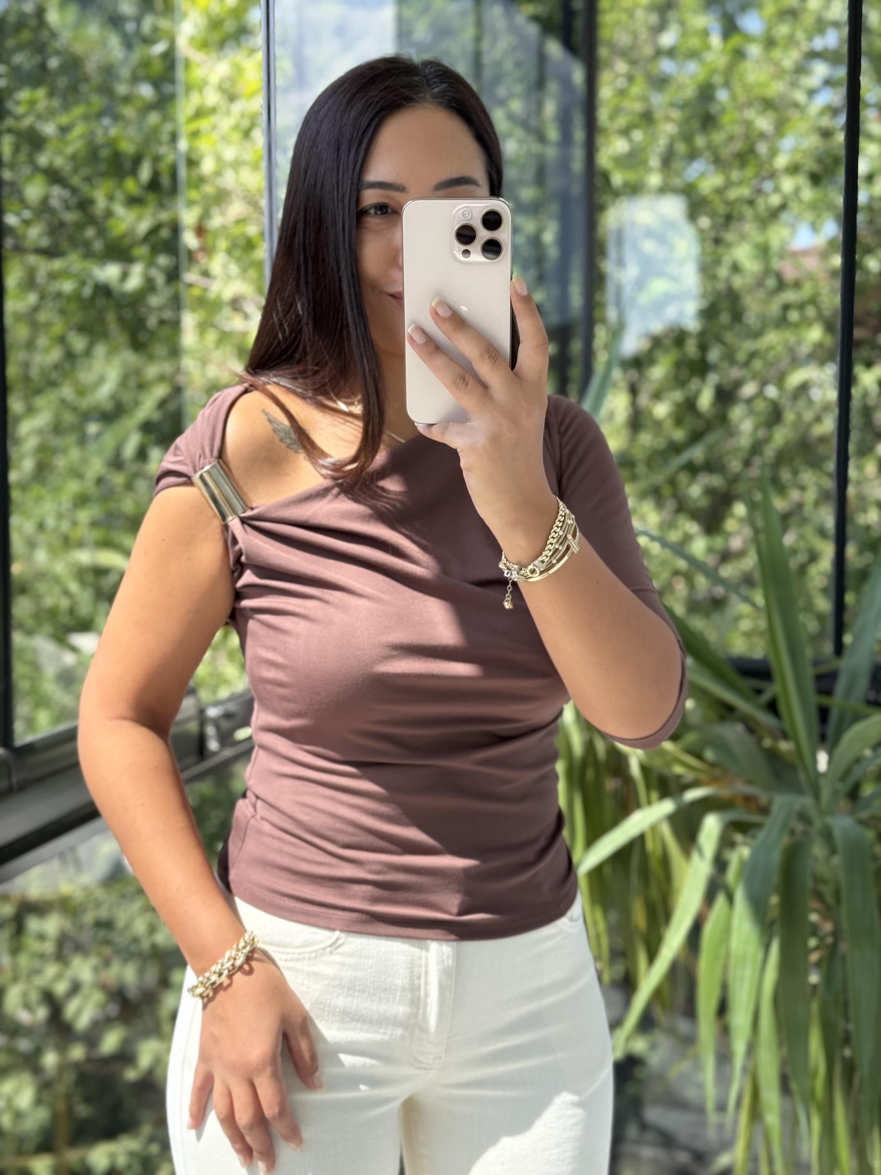 Omuz Detaylı Sandy Bluz Kahve