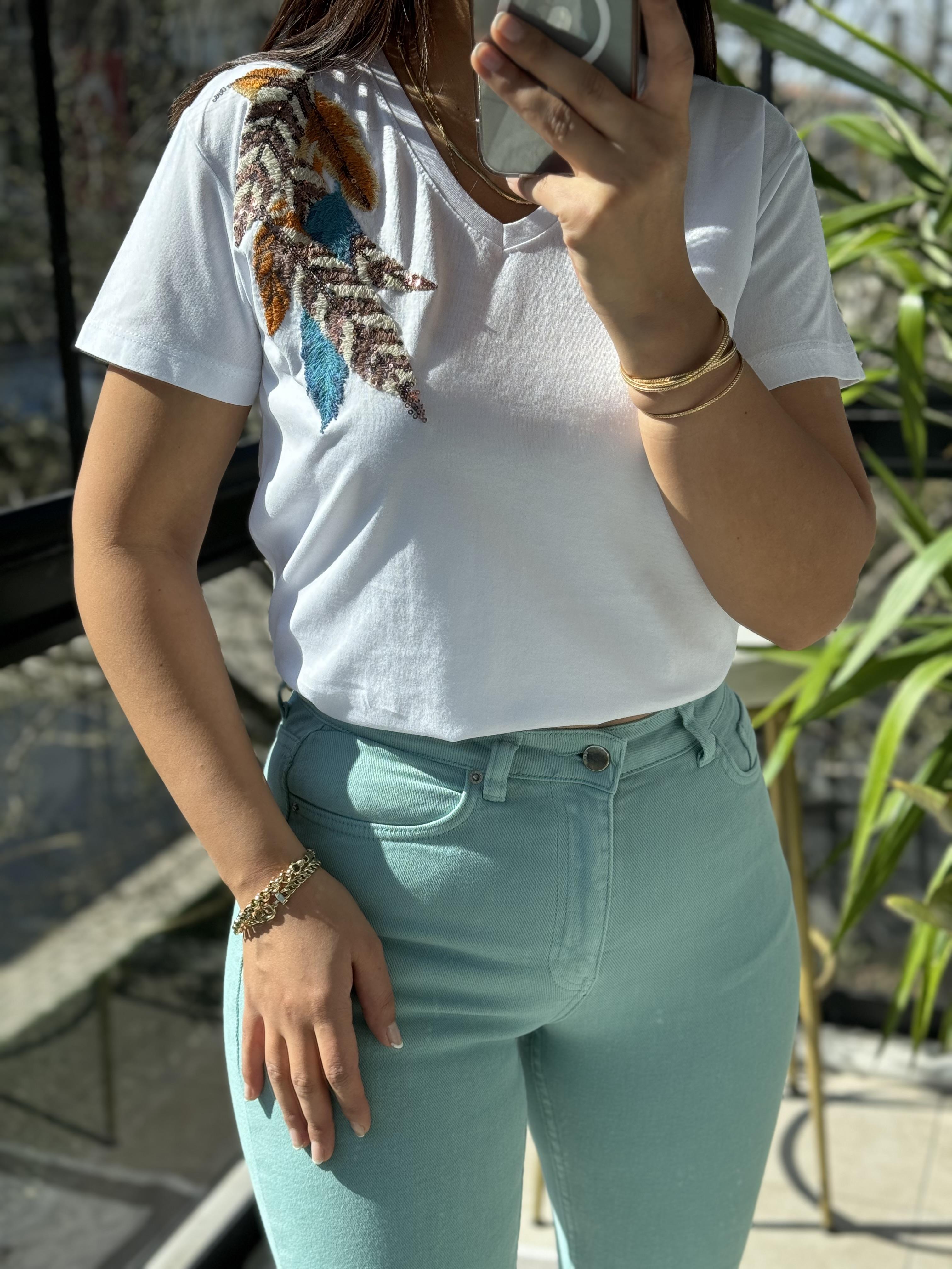 Pamuklu Tişört Tek Omuz Yapraklı