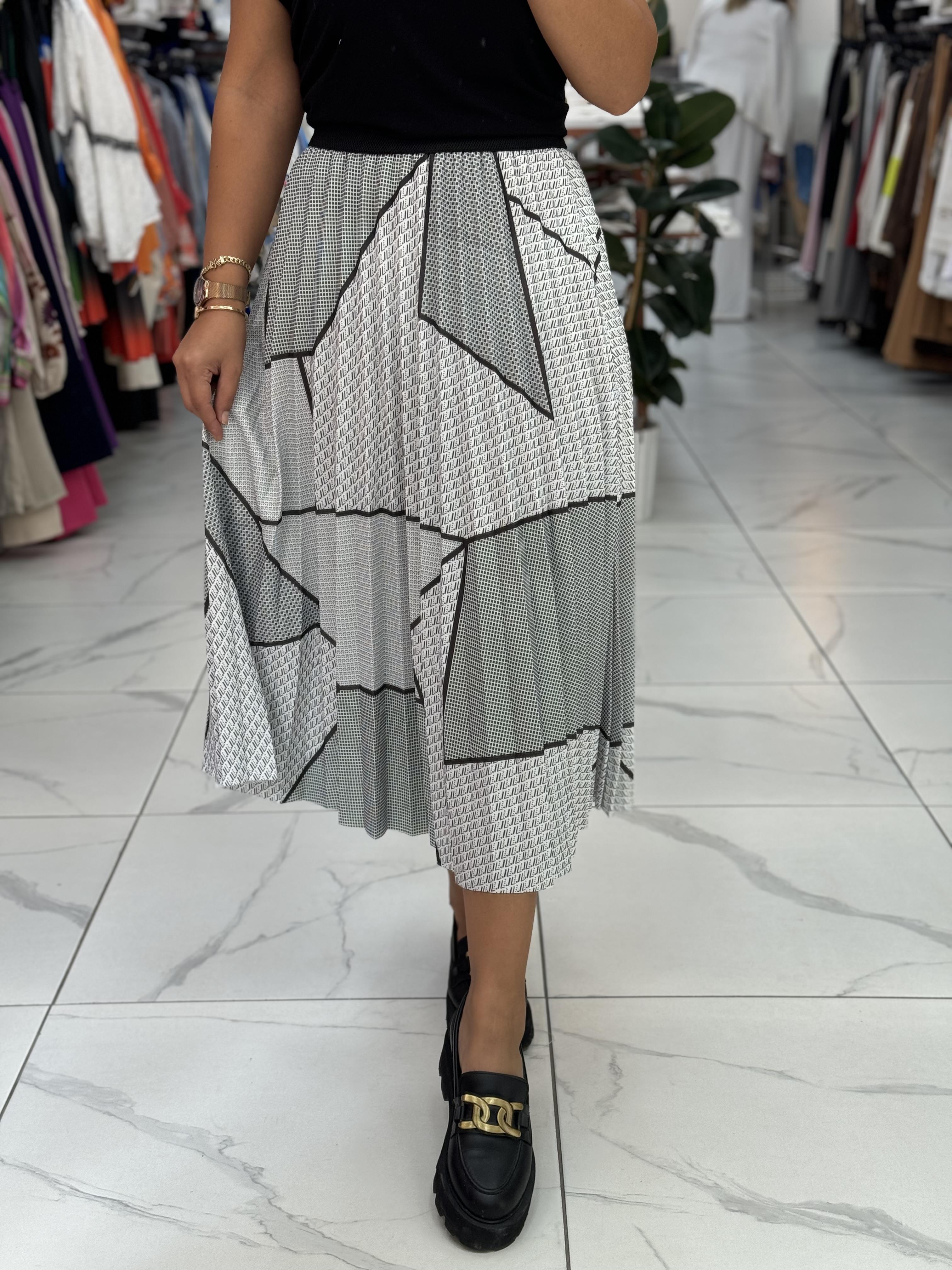 Pileli Desenli Etek Gri