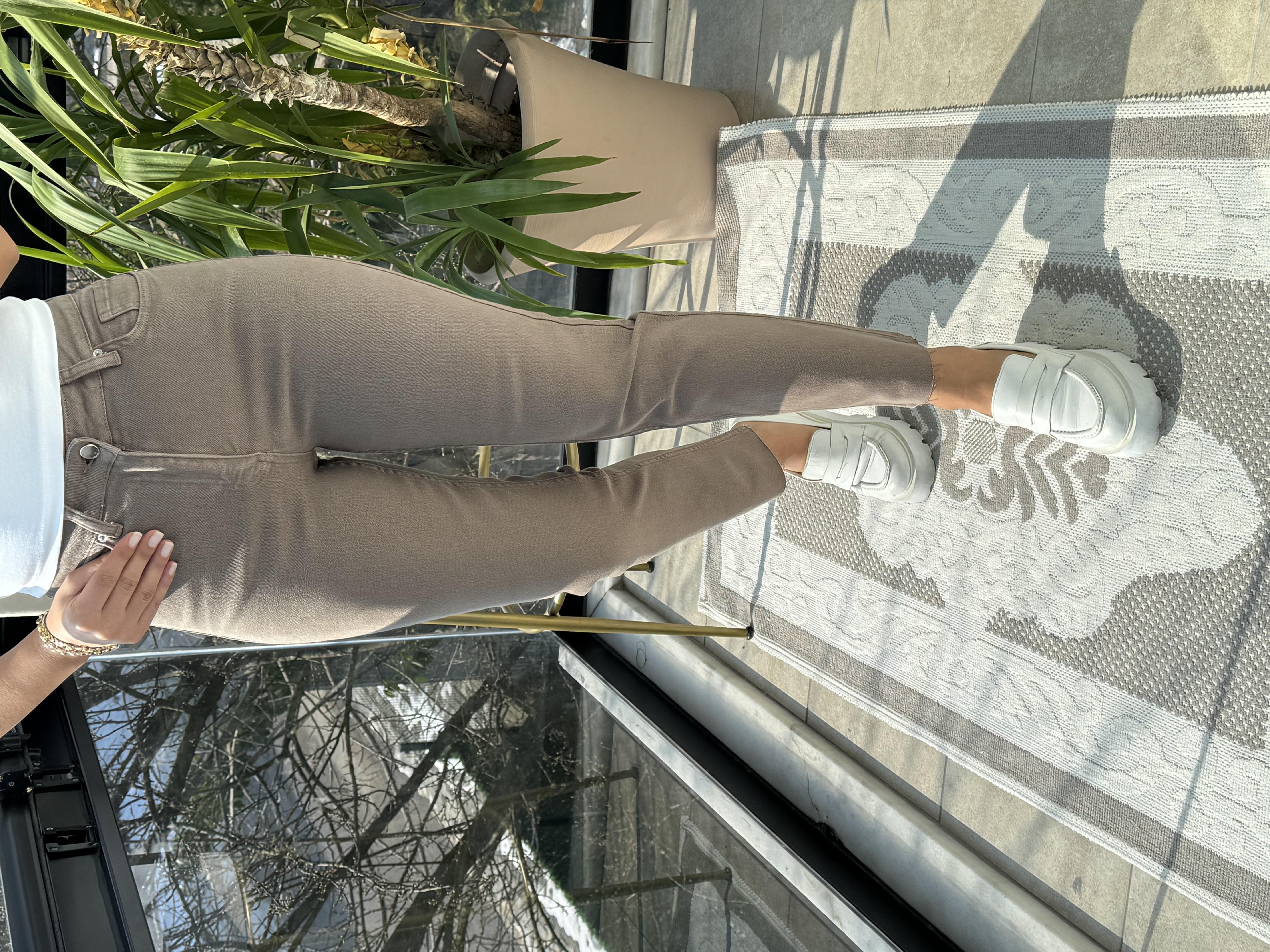 Premium Kalite Kesik Paça Jean Vizon (Toprak)