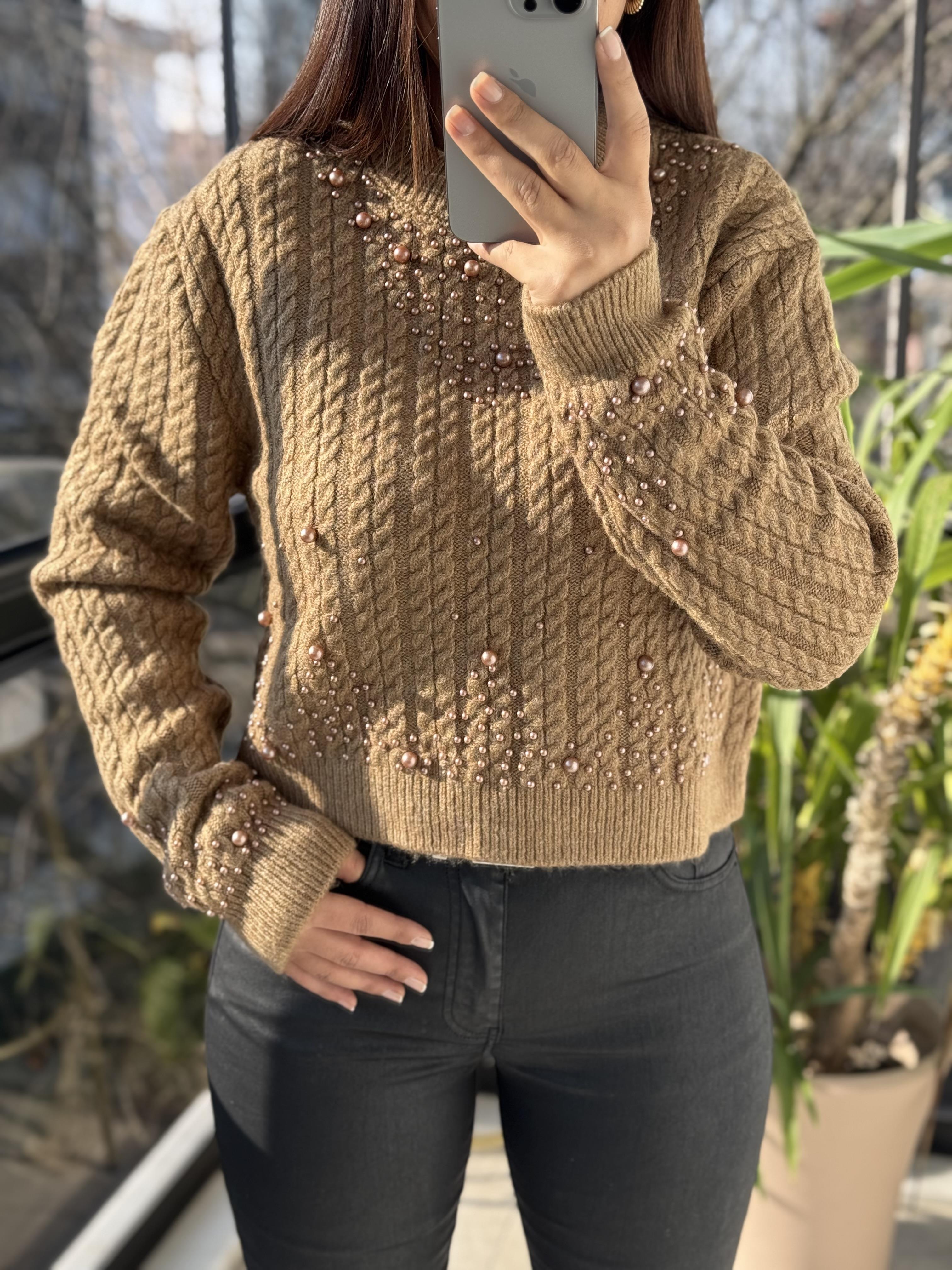 Saçlı İnci Çakma Kazak Camel