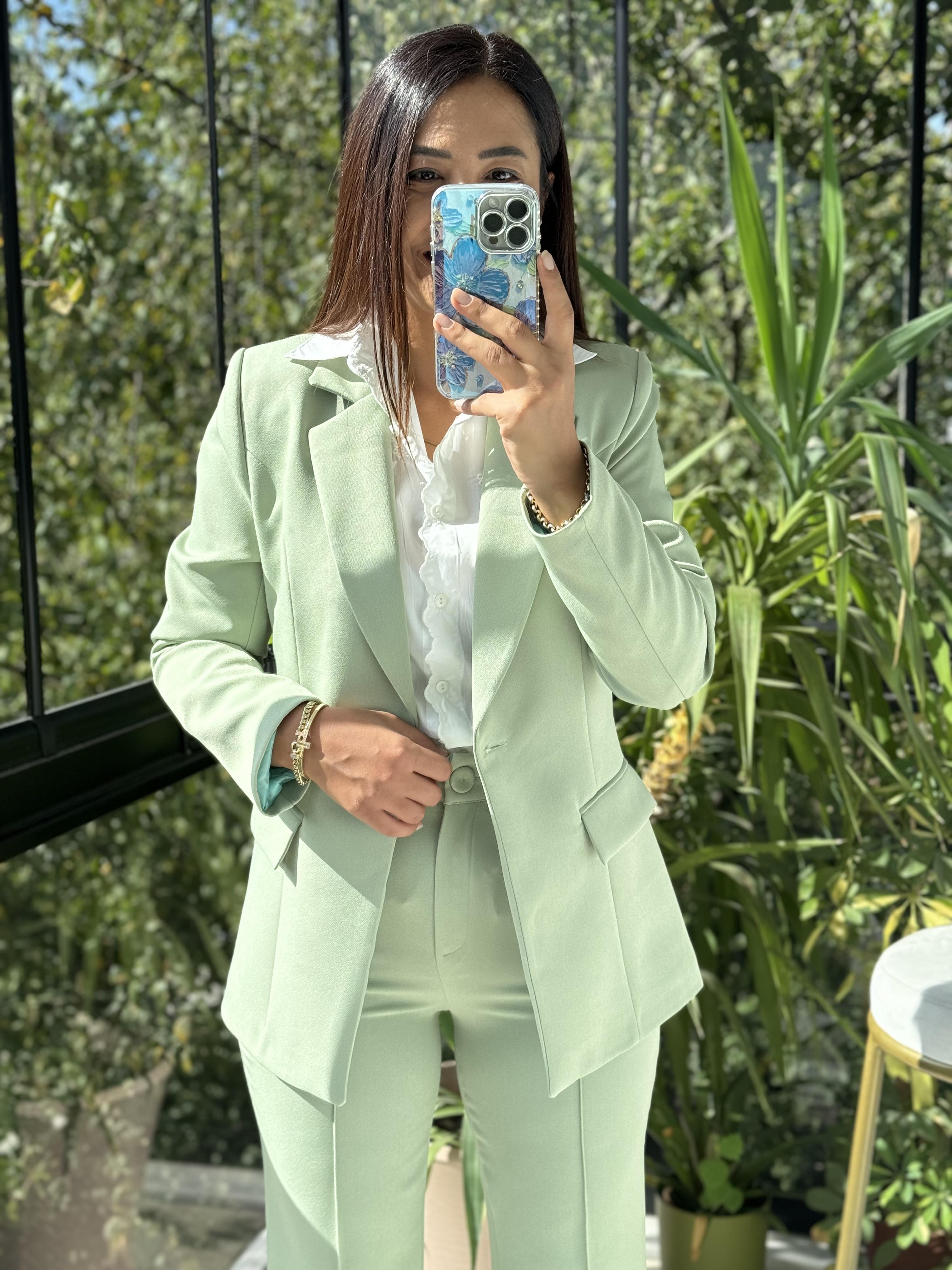 Takım Elbise Çağla Yeşili