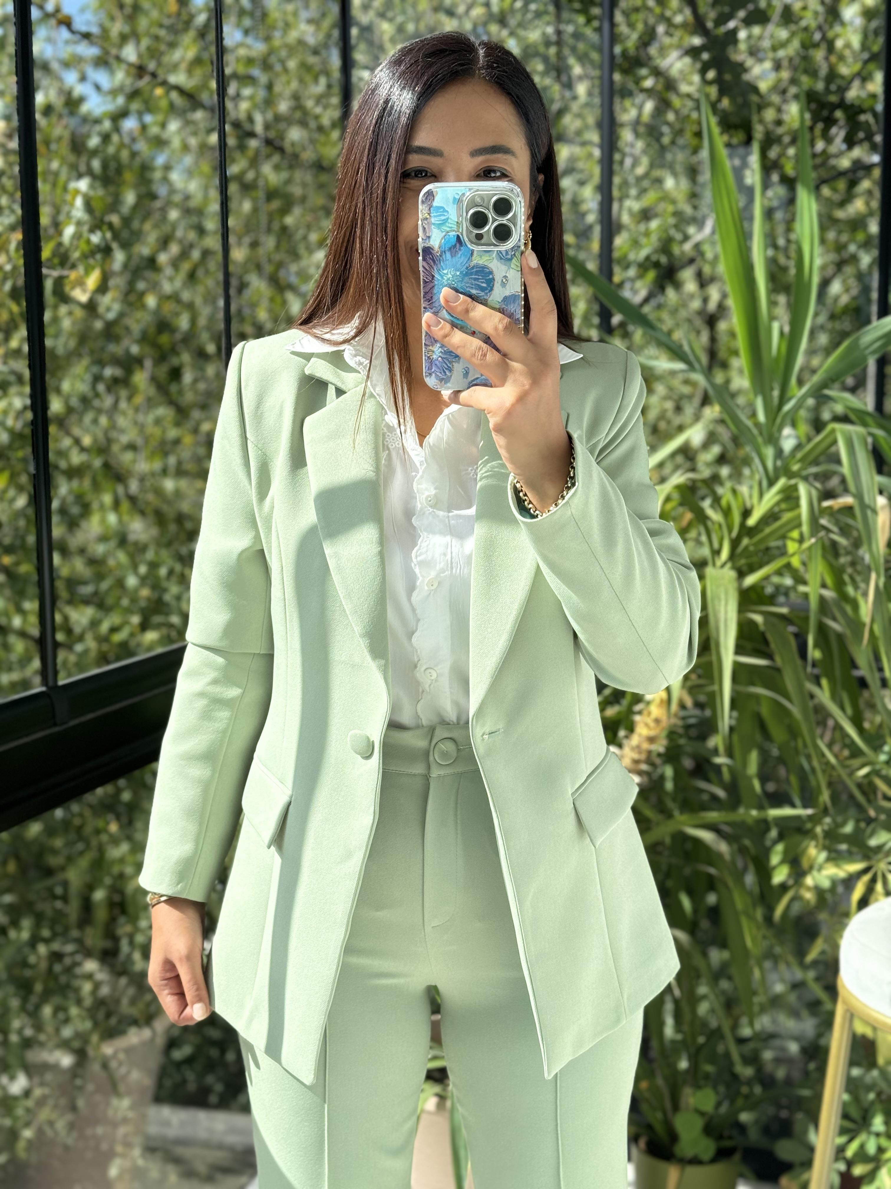 Takım Elbise Çağla Yeşili