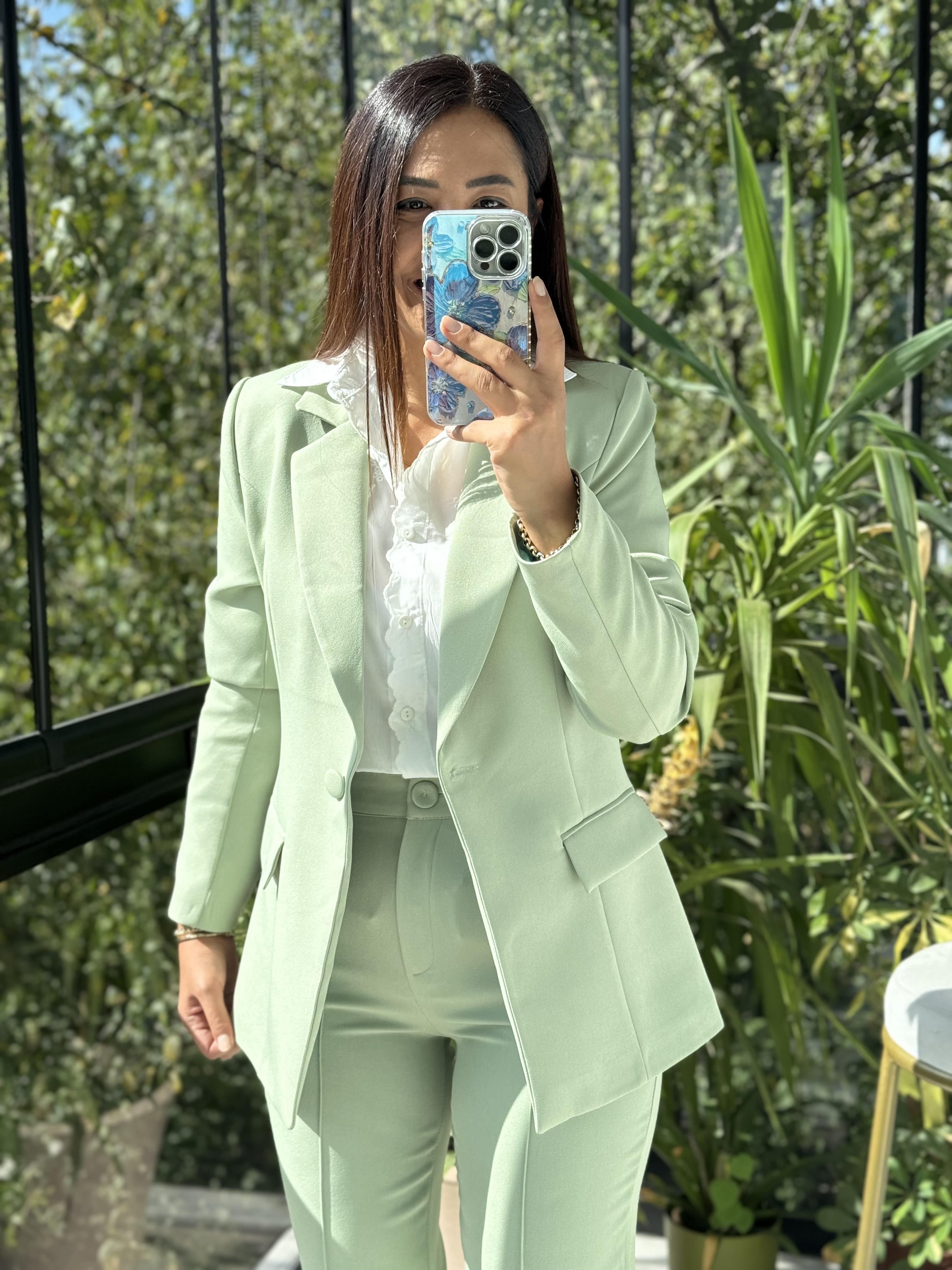 Takım Elbise Çağla Yeşili