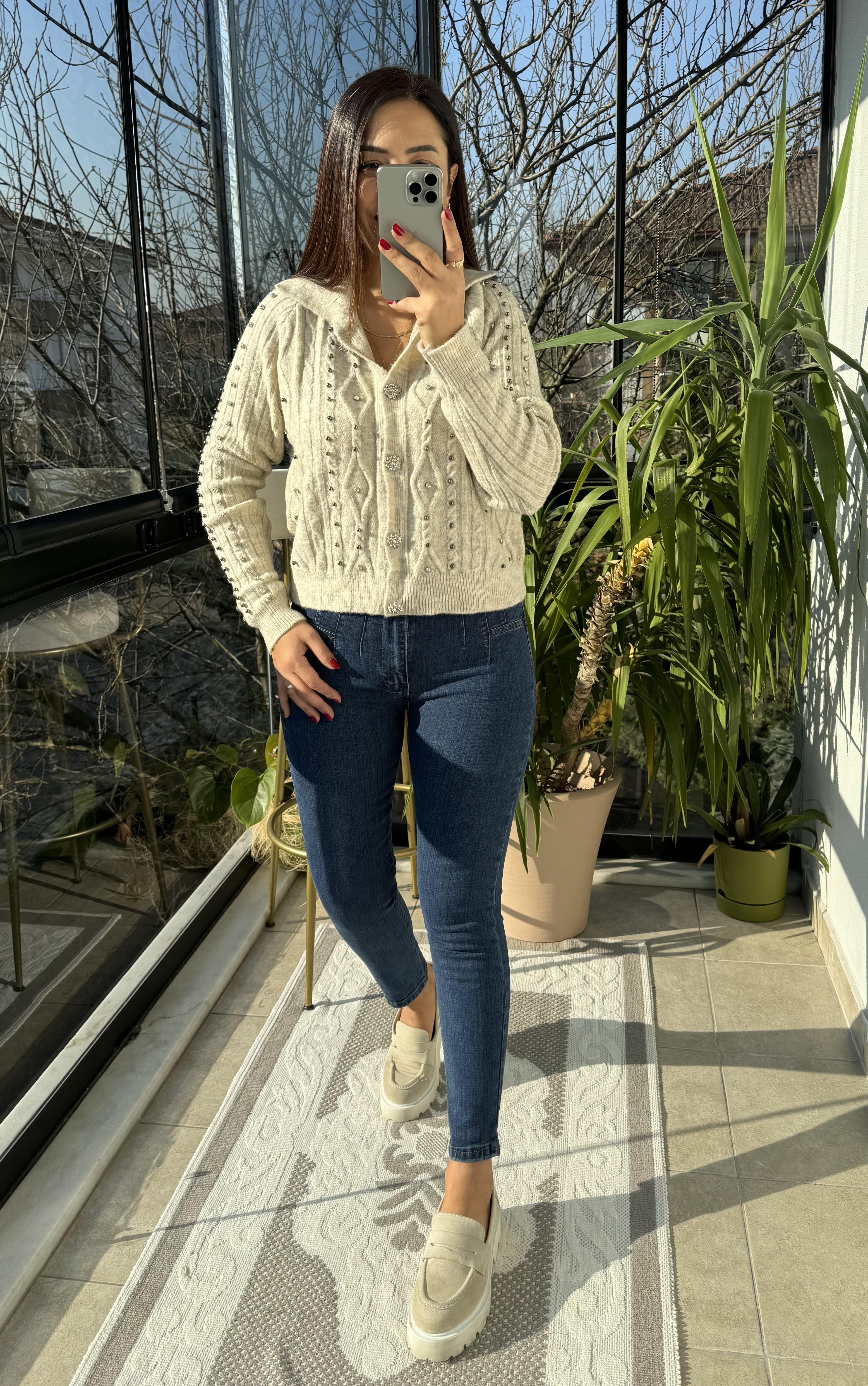 Taşlı Polo Yaka Hırka Taş