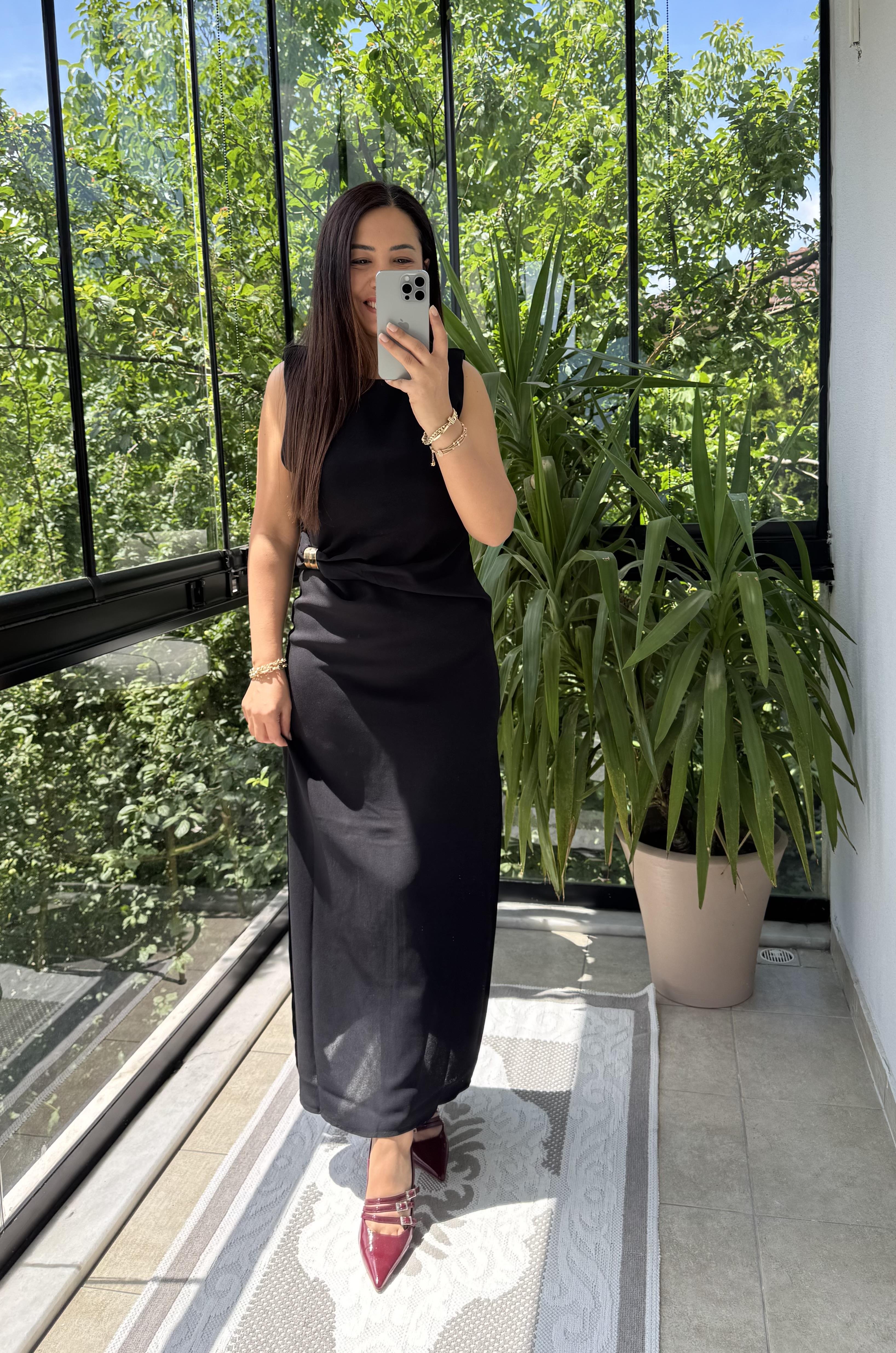 Tokalı Elbise Siyah