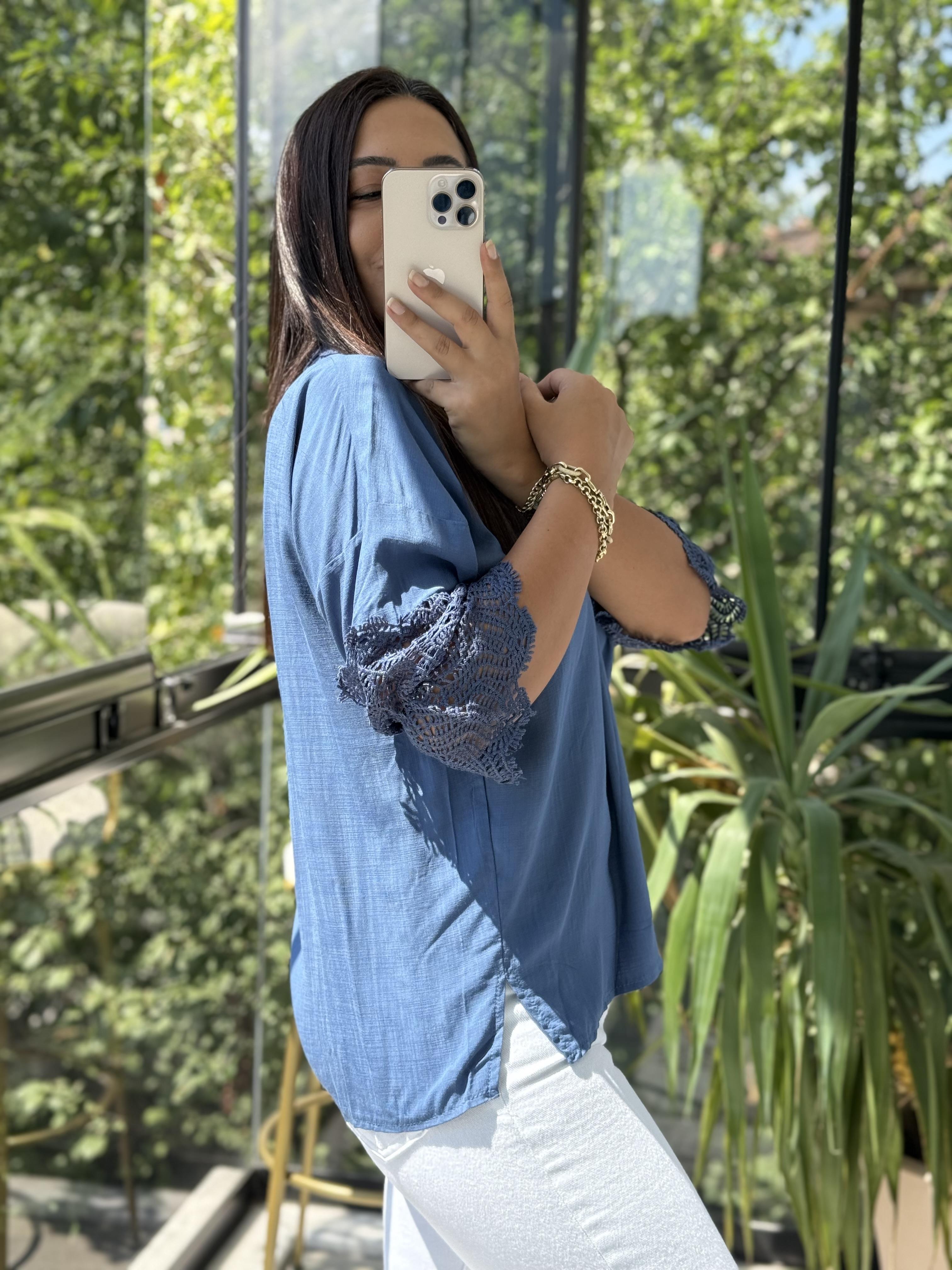 V Yaka Kol Detaylı Bluz İndigo Mavi