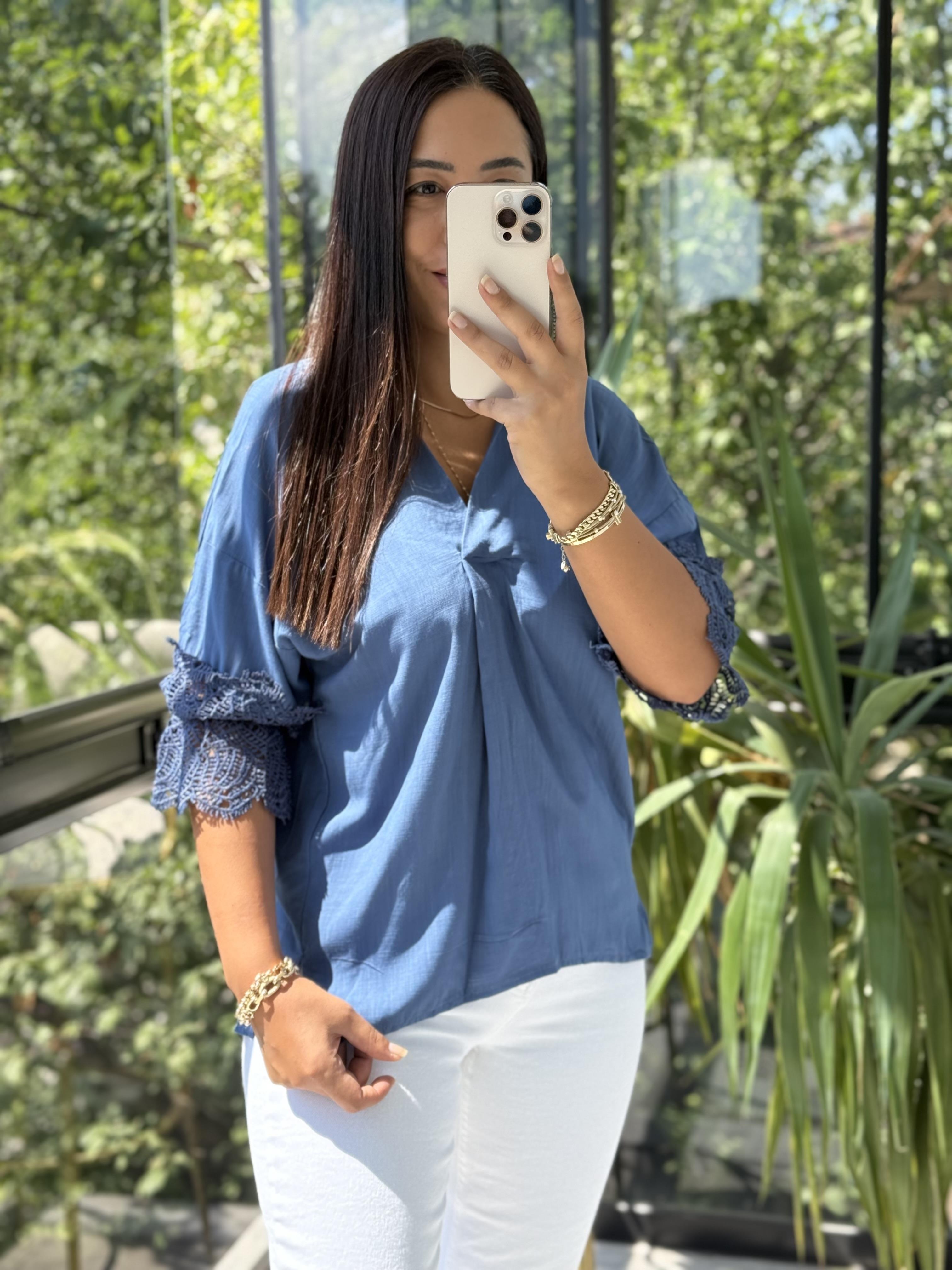 V Yaka Kol Detaylı Bluz İndigo Mavi