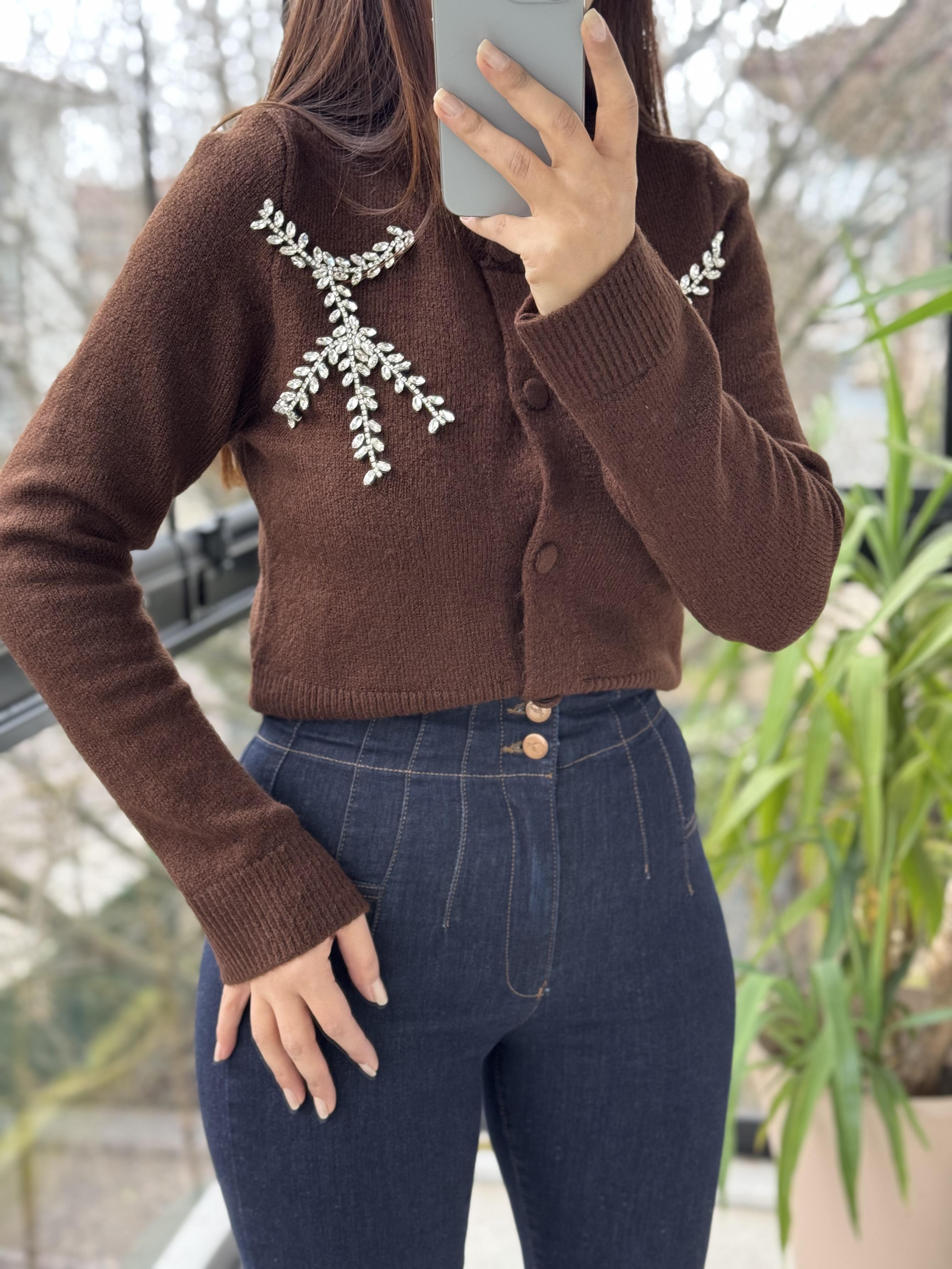 Yaprak Taşlı Hırka Kahve