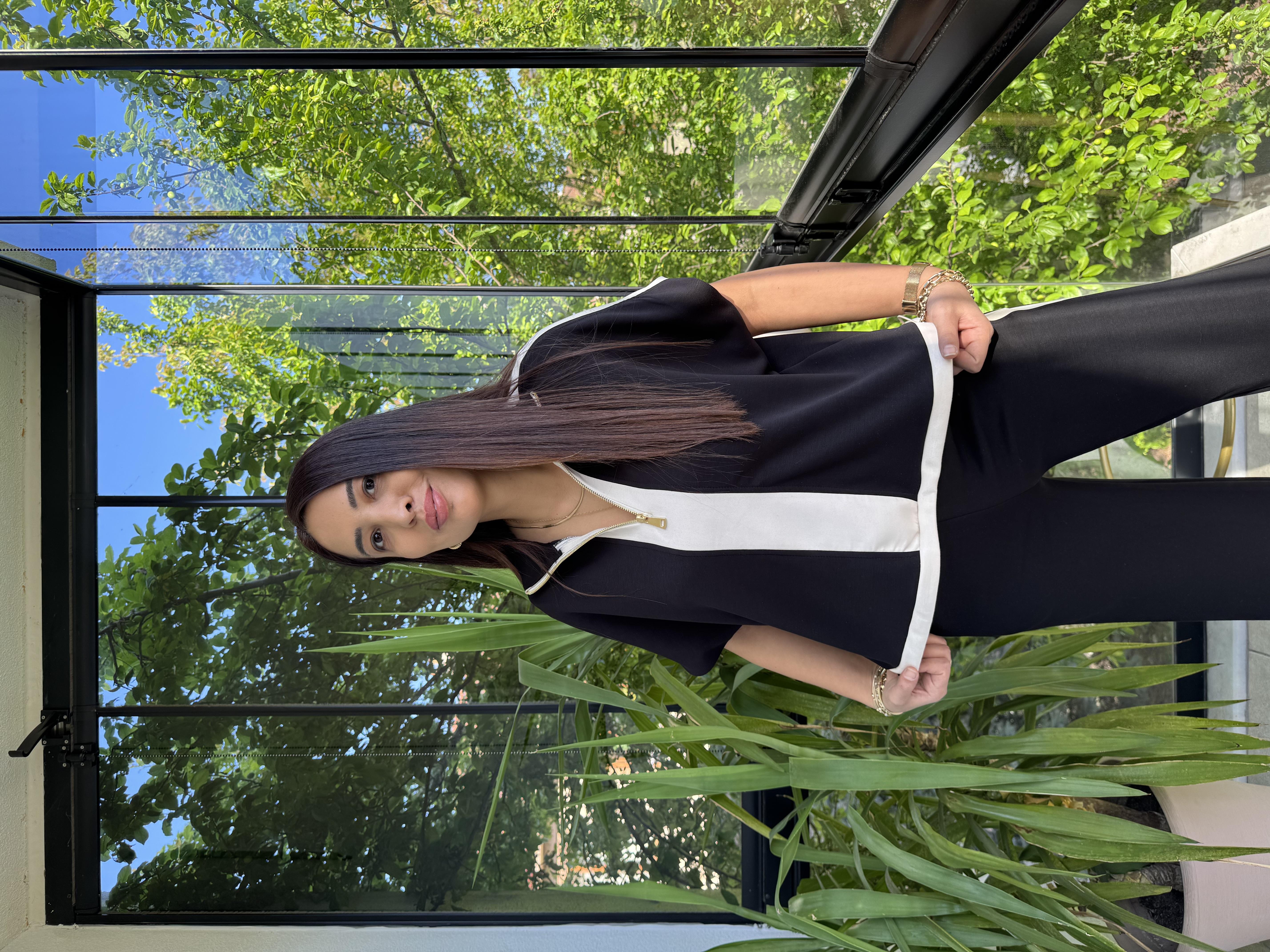 Yarım Fermuarlı Garnili Takım Siyah