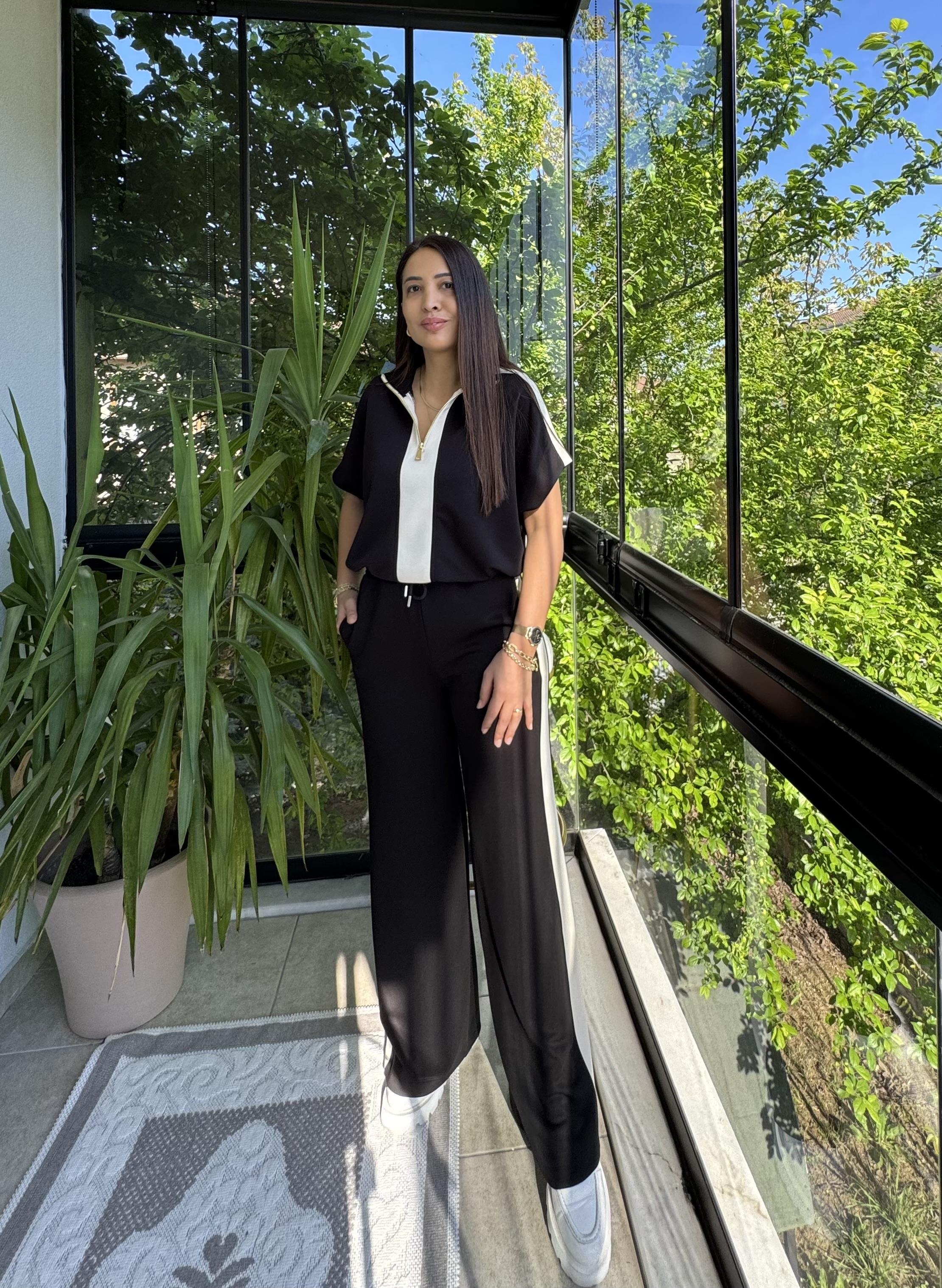 Yarım Fermuarlı Garnili Takım Siyah