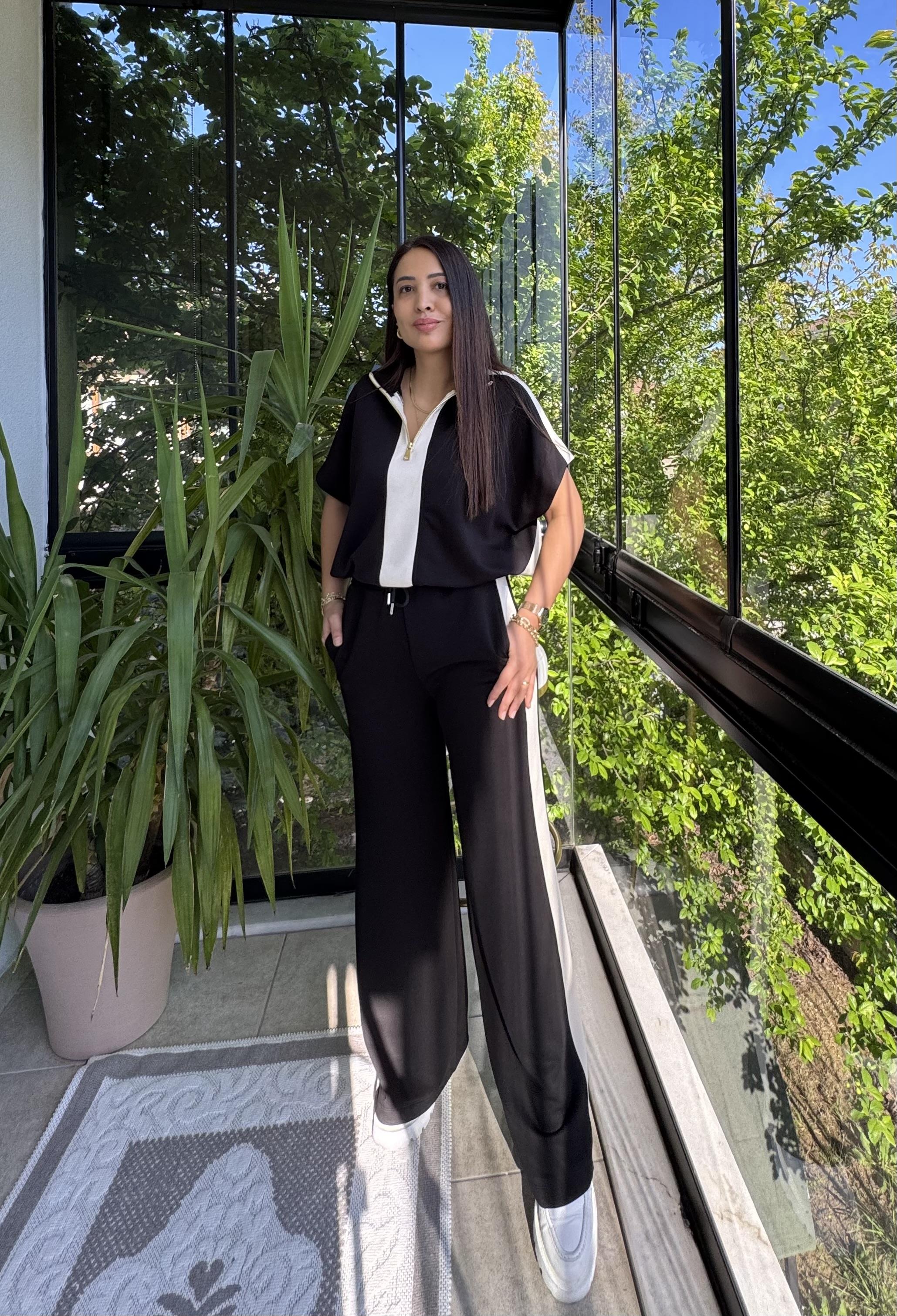 Yarım Fermuarlı Garnili Takım Siyah