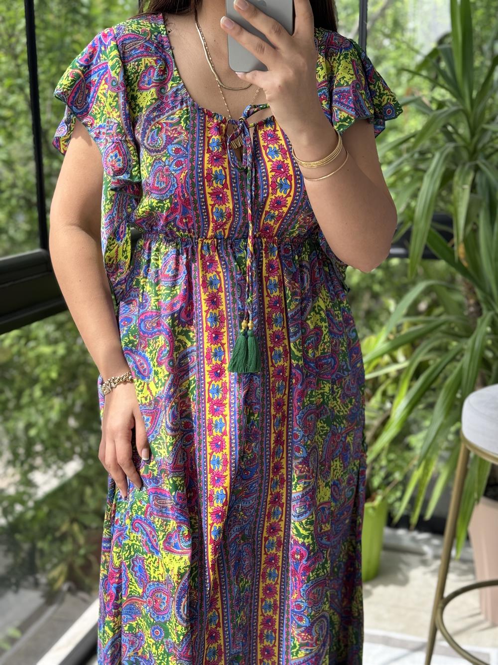  V Detay Etnik Desen Elbise Yeşil