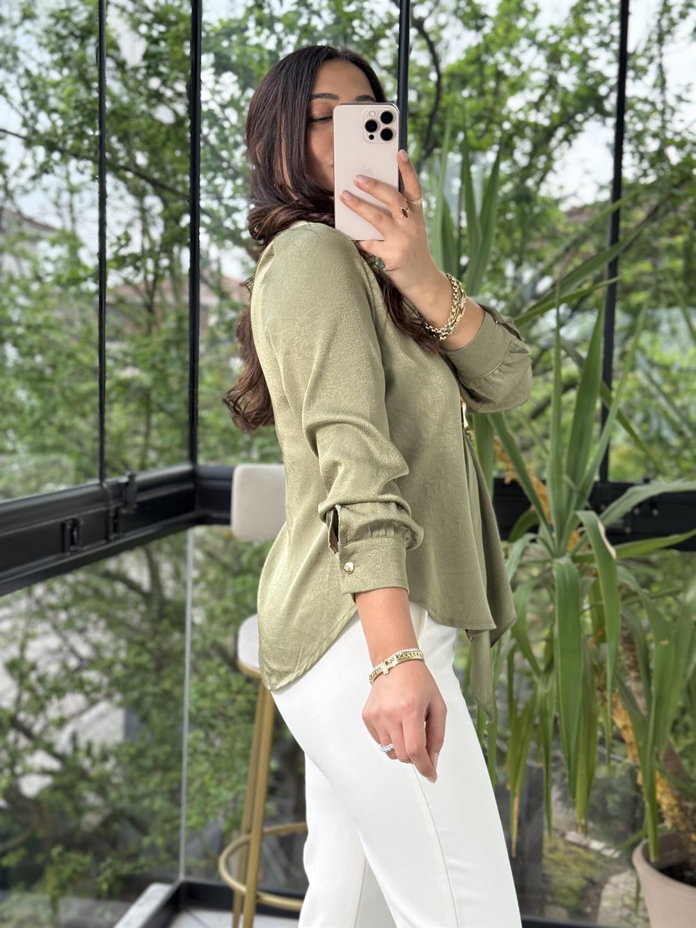 Bağlamalı Tokalı Yaka Detaylı Jakarlı Bluz Haki Yeşili