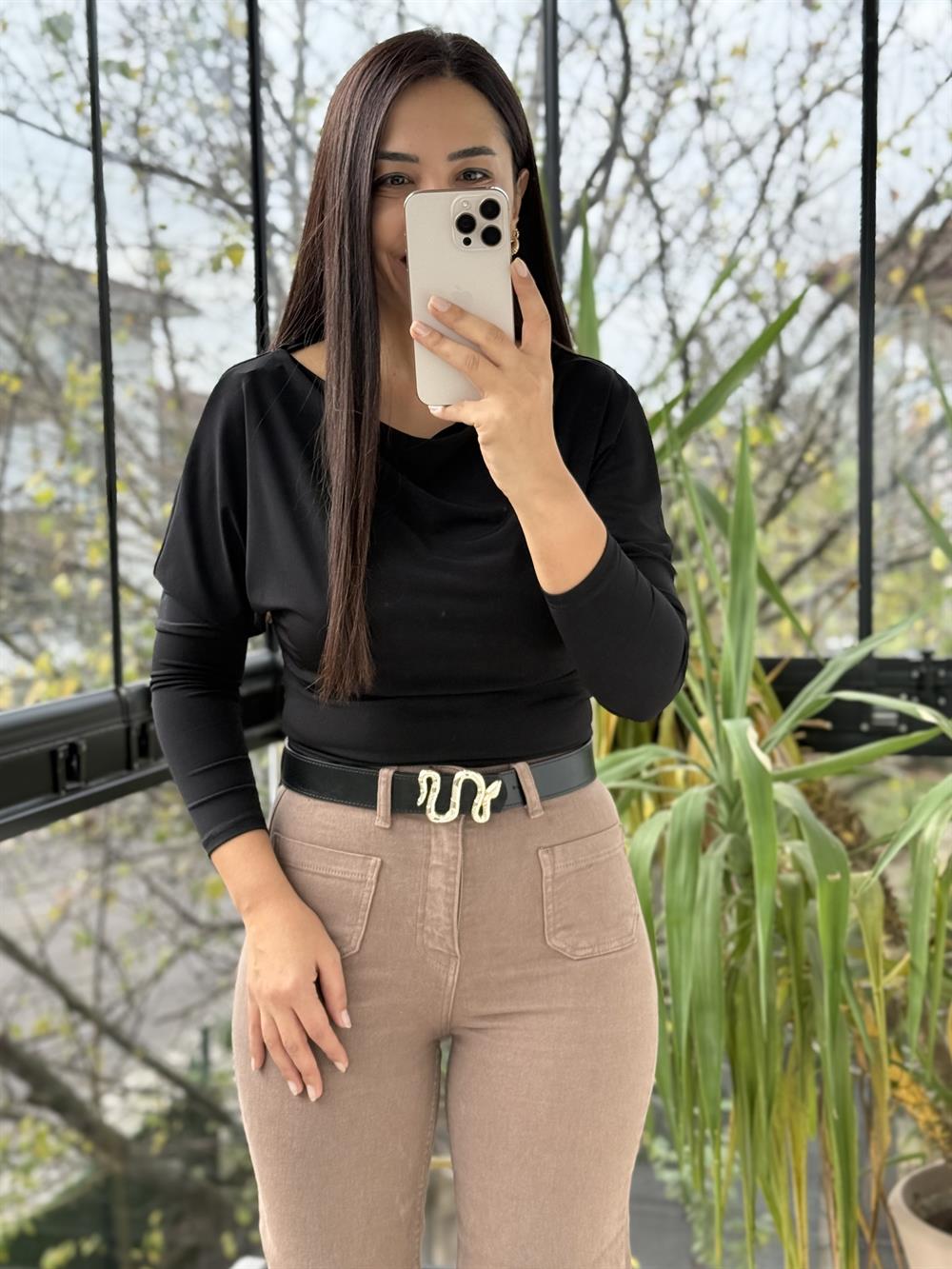 Sandy Kayık Yaka Bluz Siyah