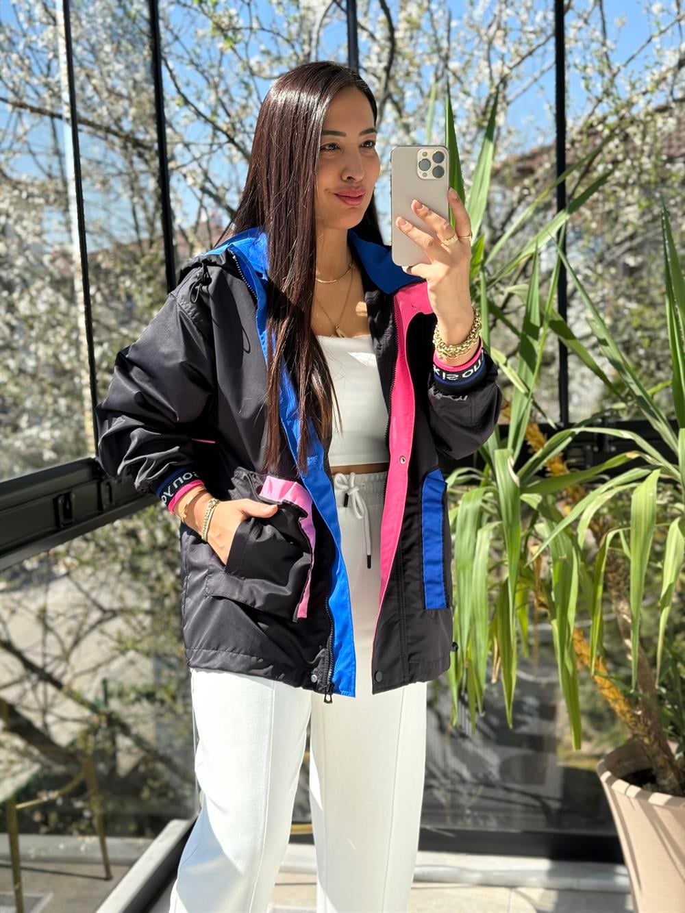 Neon Block Yağmurluk Siyah