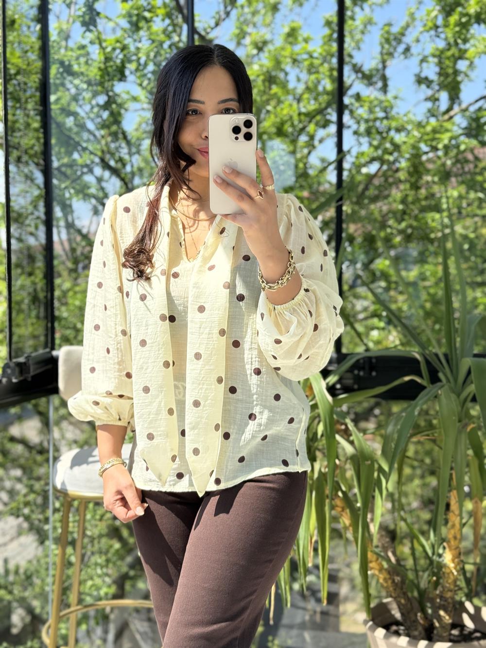 Puantiyeli Bağlamalı Bluz Bej