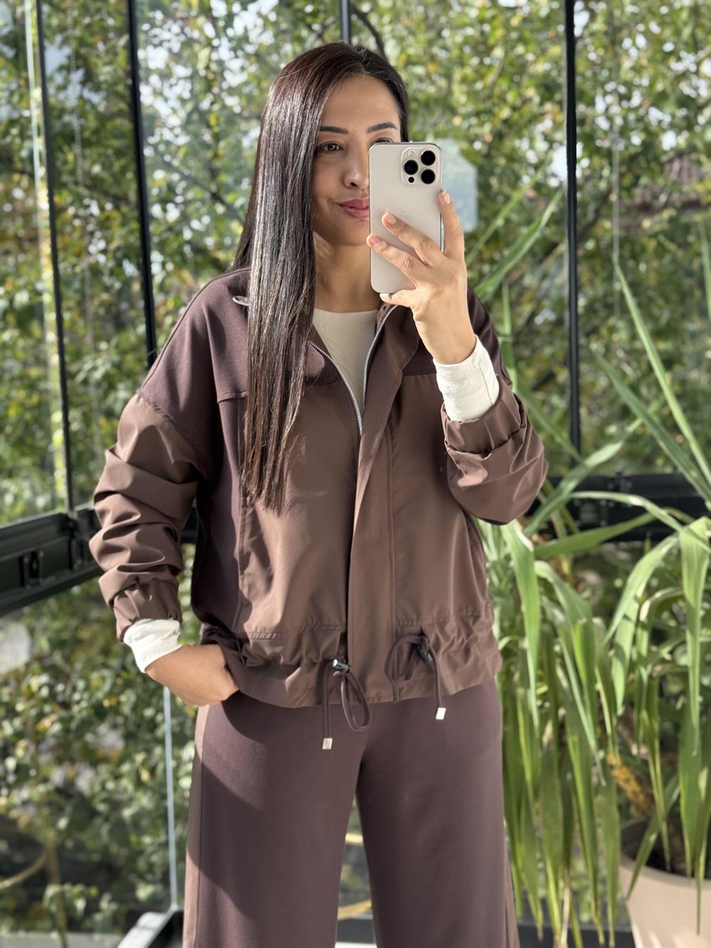 Paraşüt Detaylı Takım Kahve