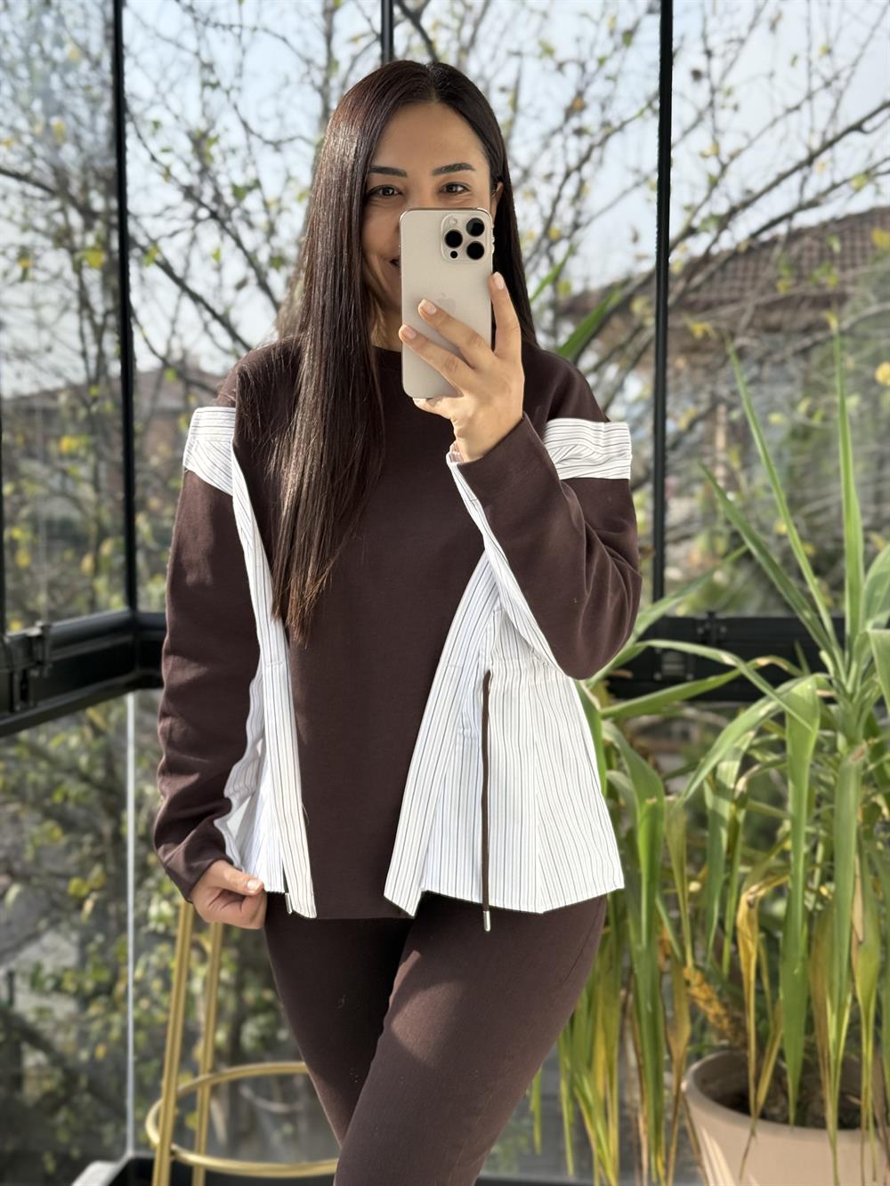 Parçalı Yanı Bağcıklı Sweatshirt Kahve