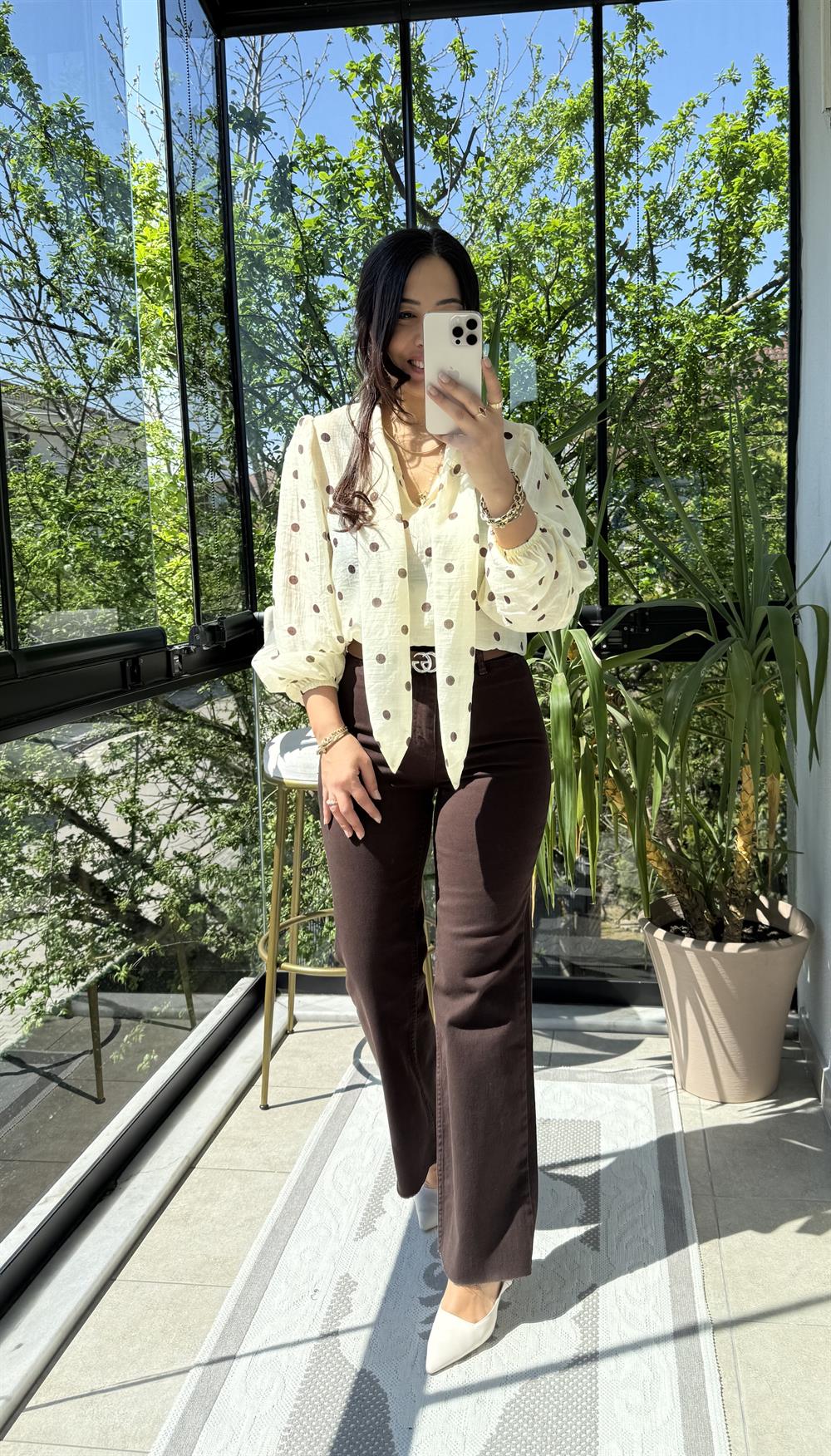 Puantiyeli Bağlamalı Bluz Bej