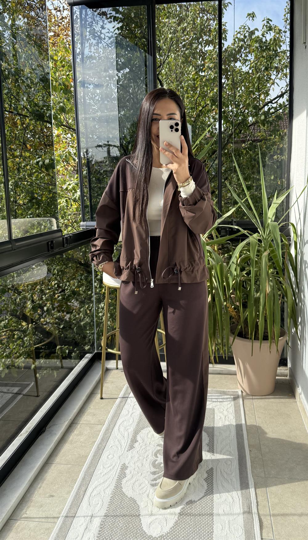 Paraşüt Detaylı Takım Kahve