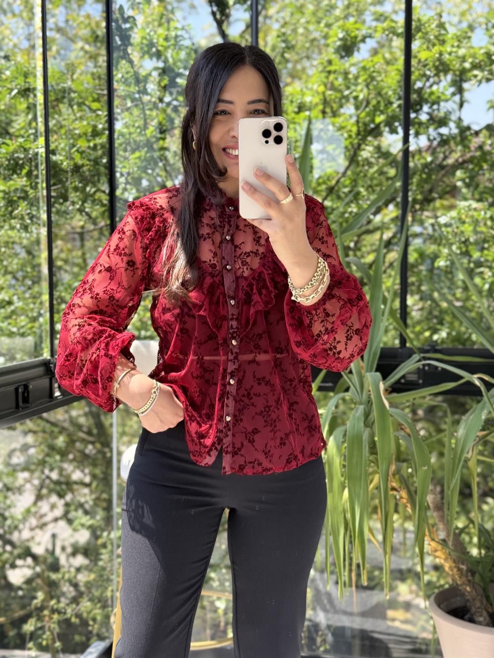 Kabartmalı Fırfırlı Tül Bluz Gömlek Bordo