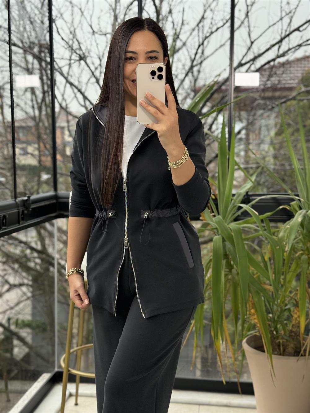 Beli Büzgü Detaylı Takım Siyah