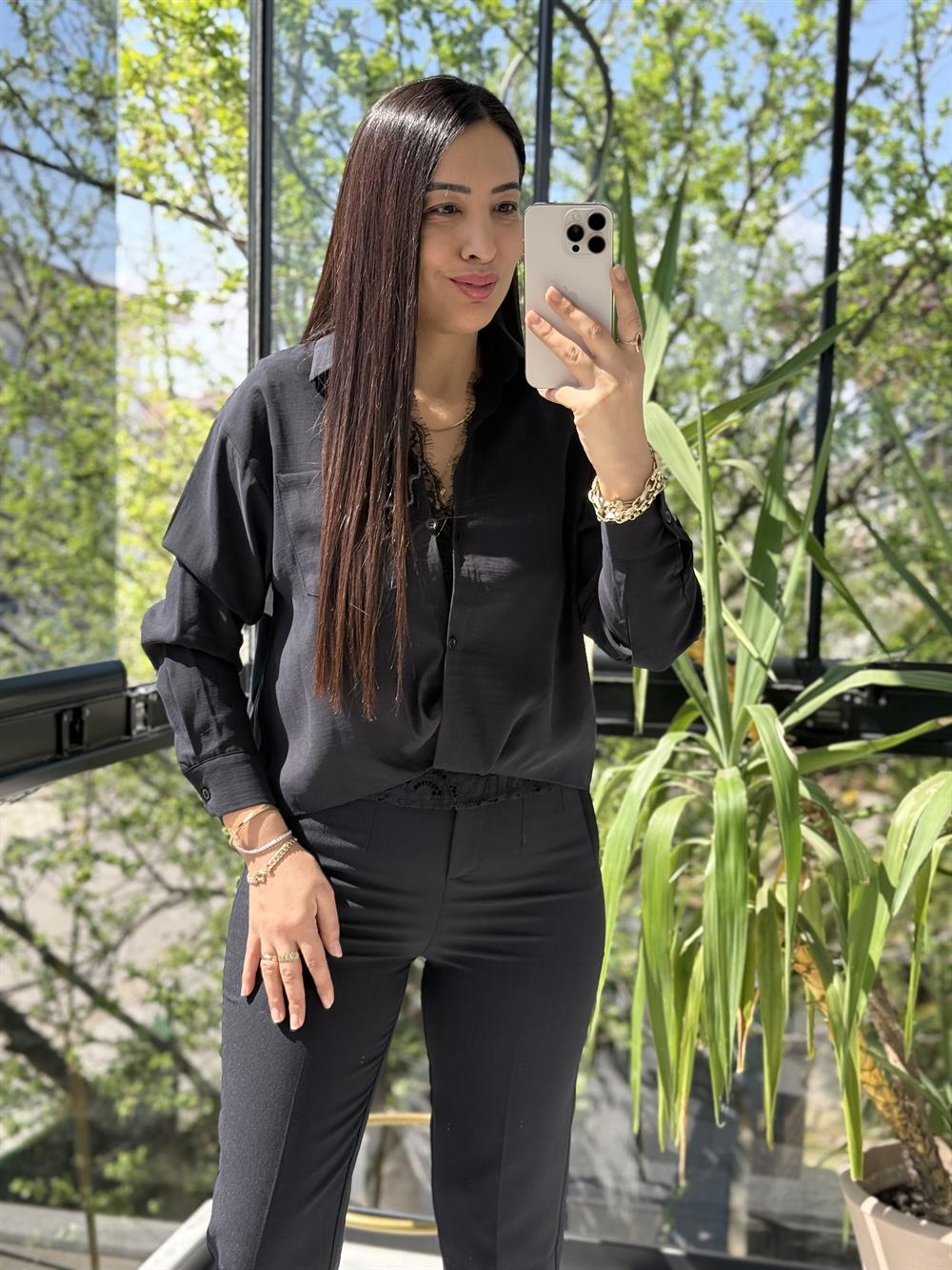 Güpür Atletli Gömlek Siyah