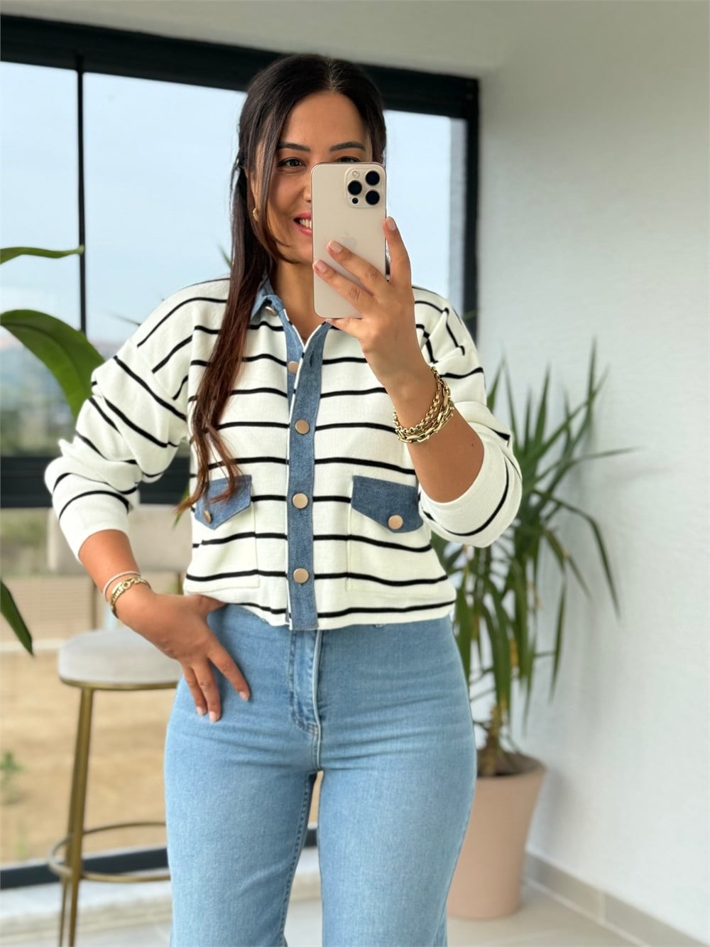Denim Yaka Ve Cep Detaylı Hırka Beyaz