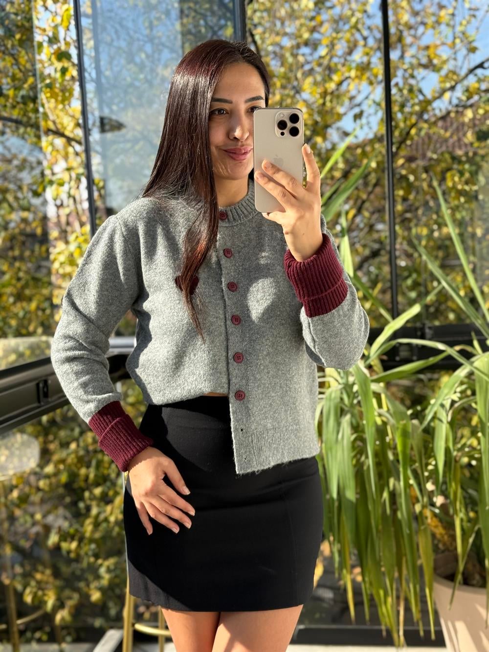 Kalp Nakışlı Renk Bloklu Hırka Gri